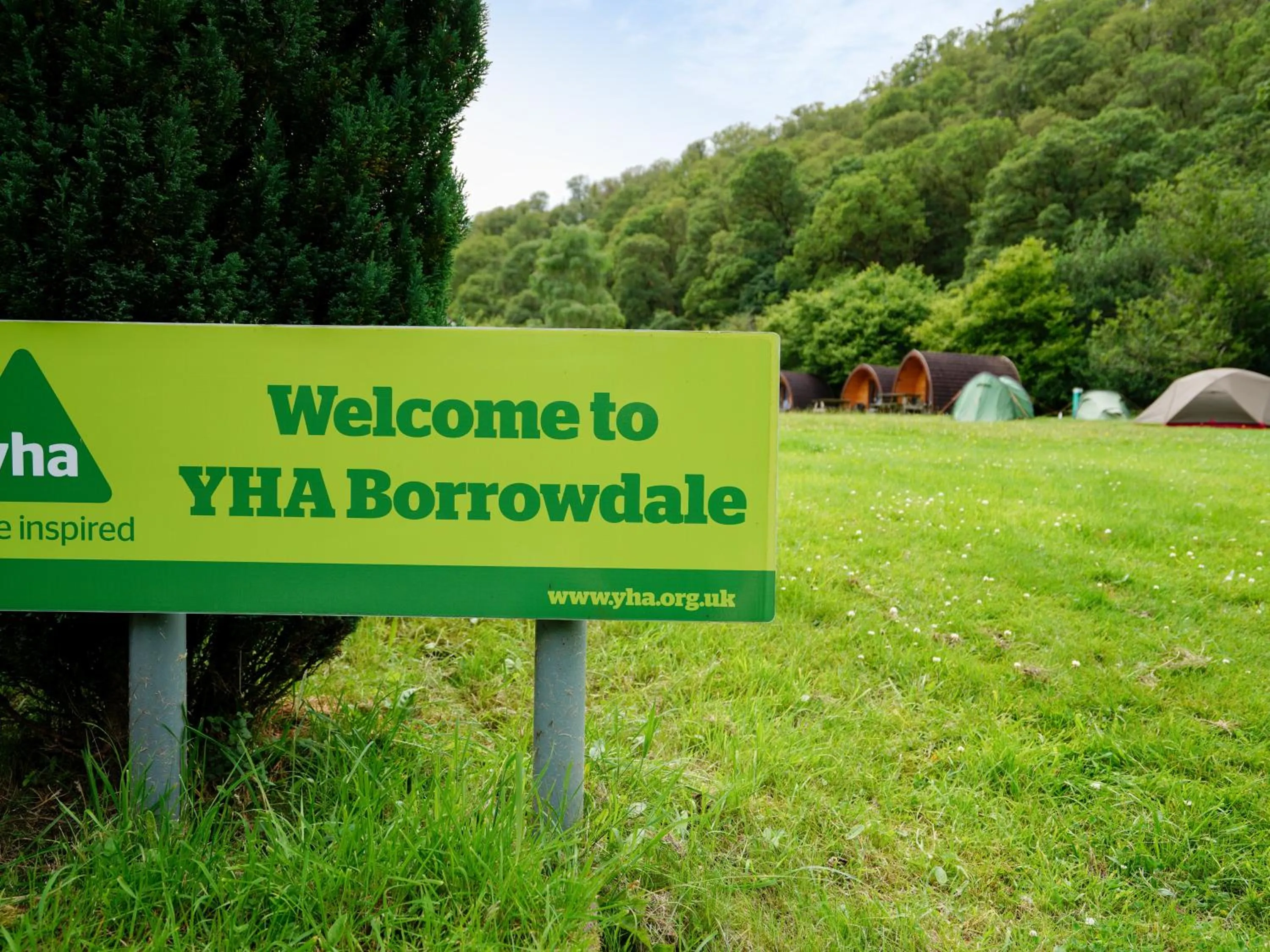 Logo/Certificate/Sign in YHA Borrowdale