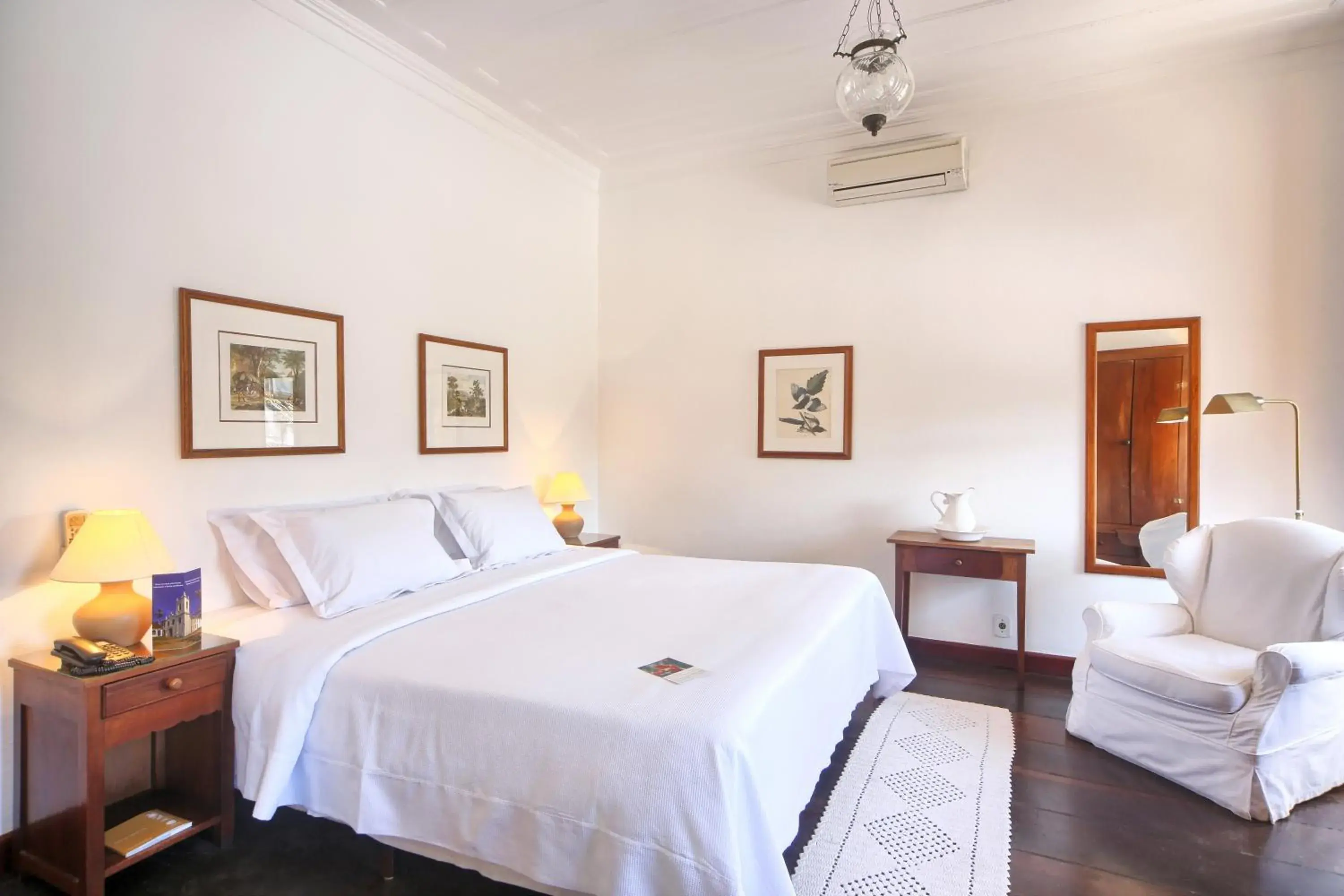 Suite (3 Adults) in Pousada do Ouro Suite (3 Adults) in Pousada do Ouro