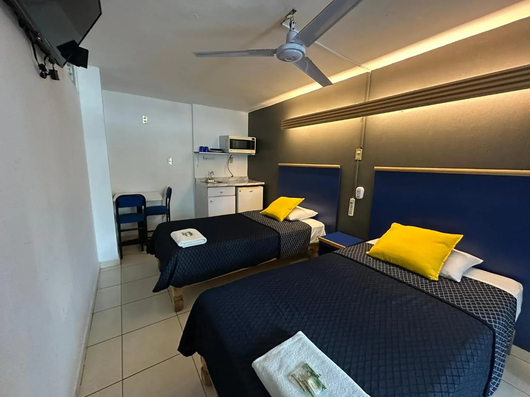 Superior Twin Room in Vagabundo Expo Guadalajara Superior Twin Room in Vagabundo Expo Guadalajara