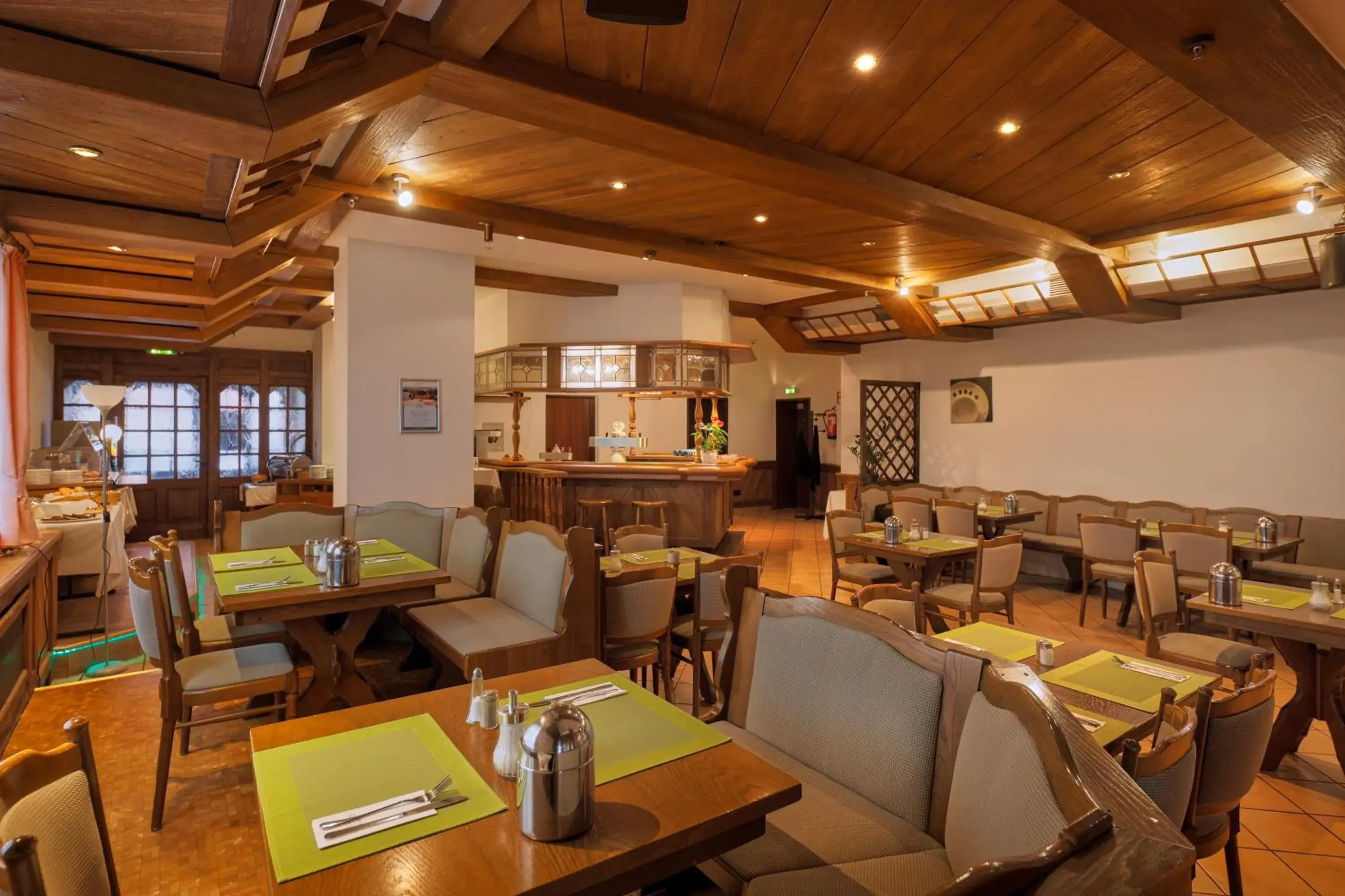 Restaurant/places to eat in Trip Inn Hotel Krefeld Restaurant/places to eat in Trip Inn Hotel Krefeld