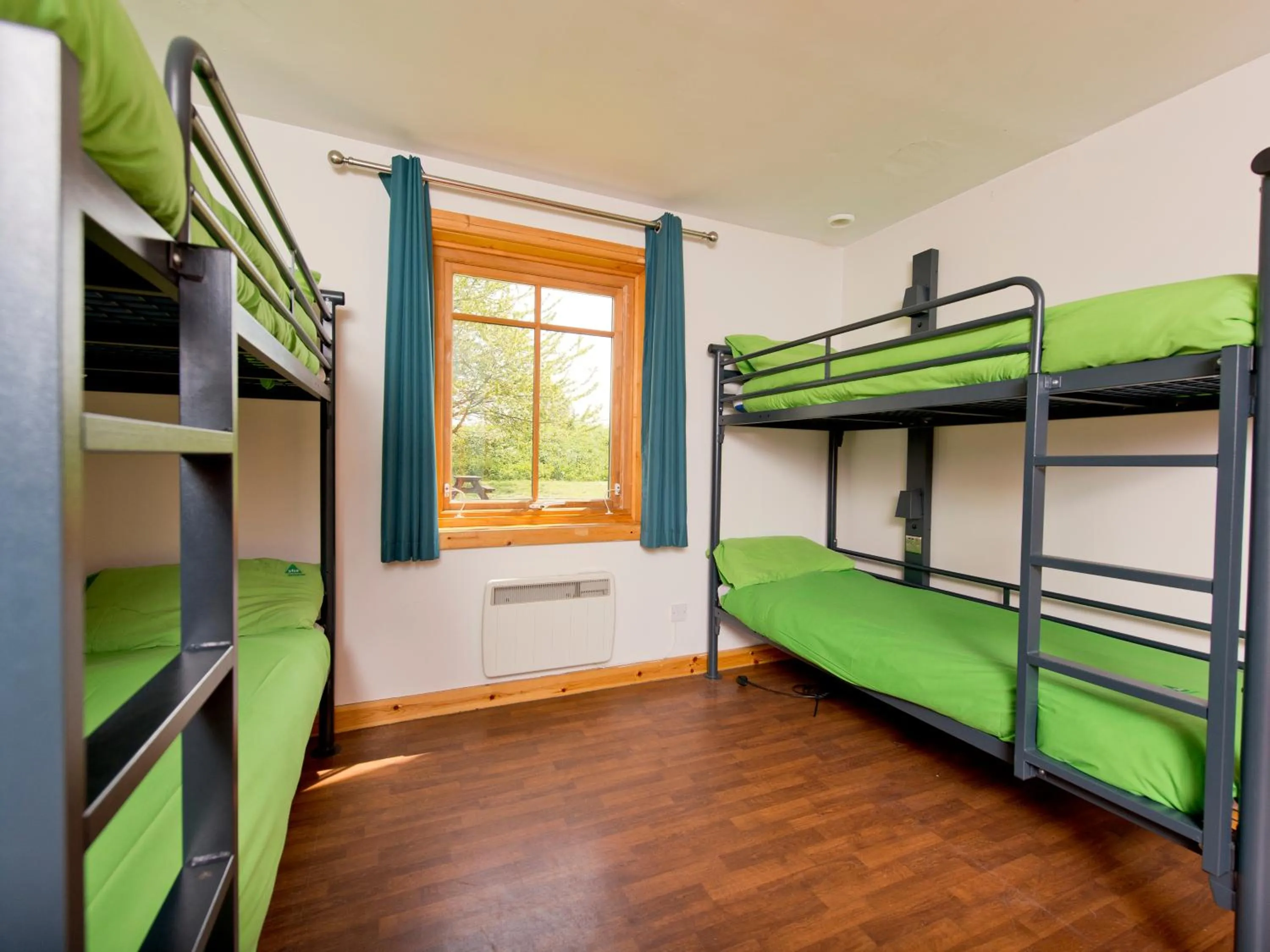 Bedroom, Bed in YHA London Lee Valley