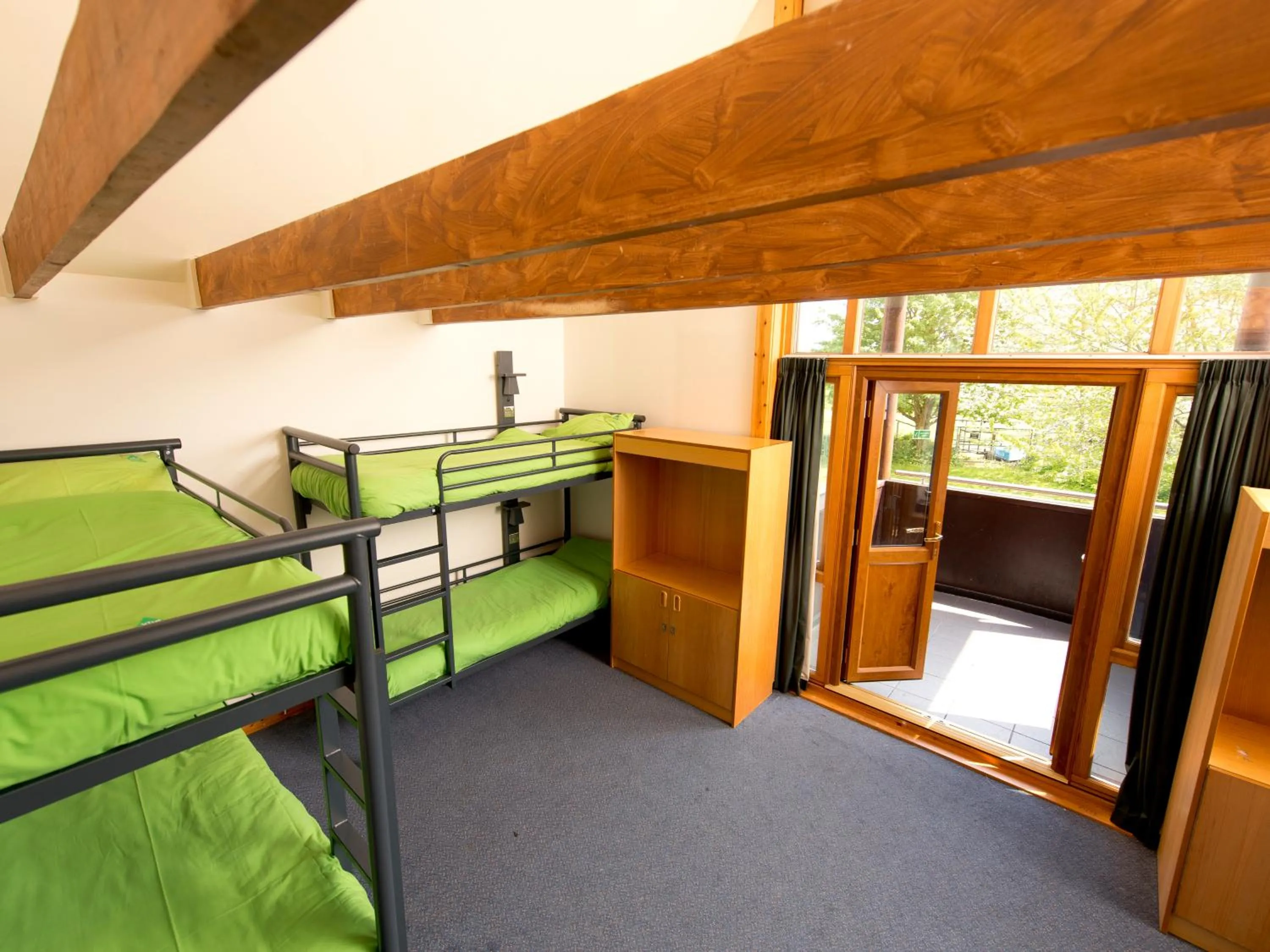 Bedroom, Bed in YHA London Lee Valley