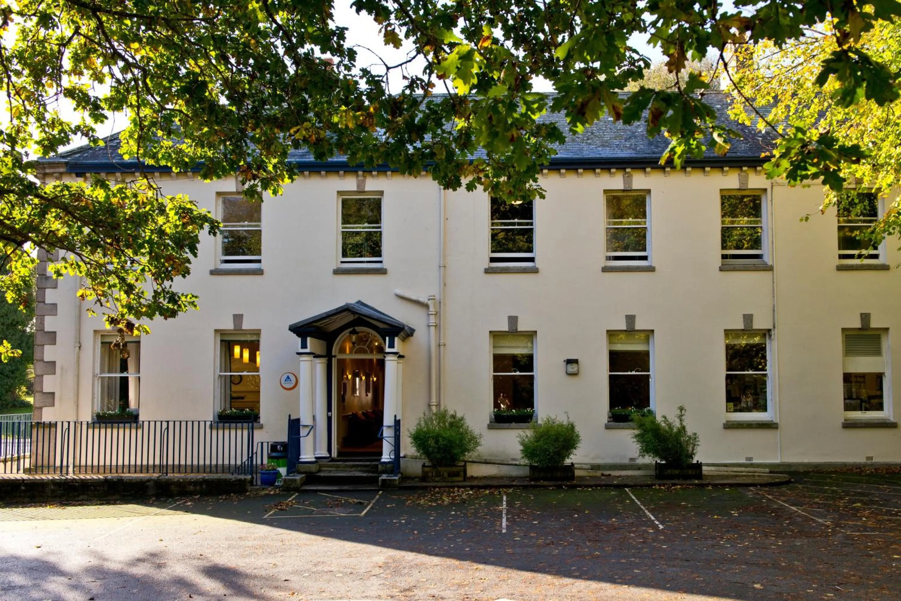 Facade/entrance in YHA Penzance