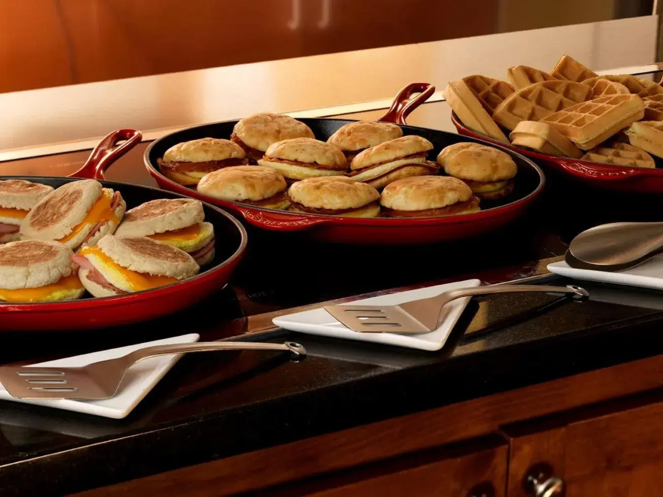 Breakfast in Hyatt Place Dallas/North Arlington/Grand Prairie Breakfast in Hyatt Place Dallas/North Arlington/Grand Prairie