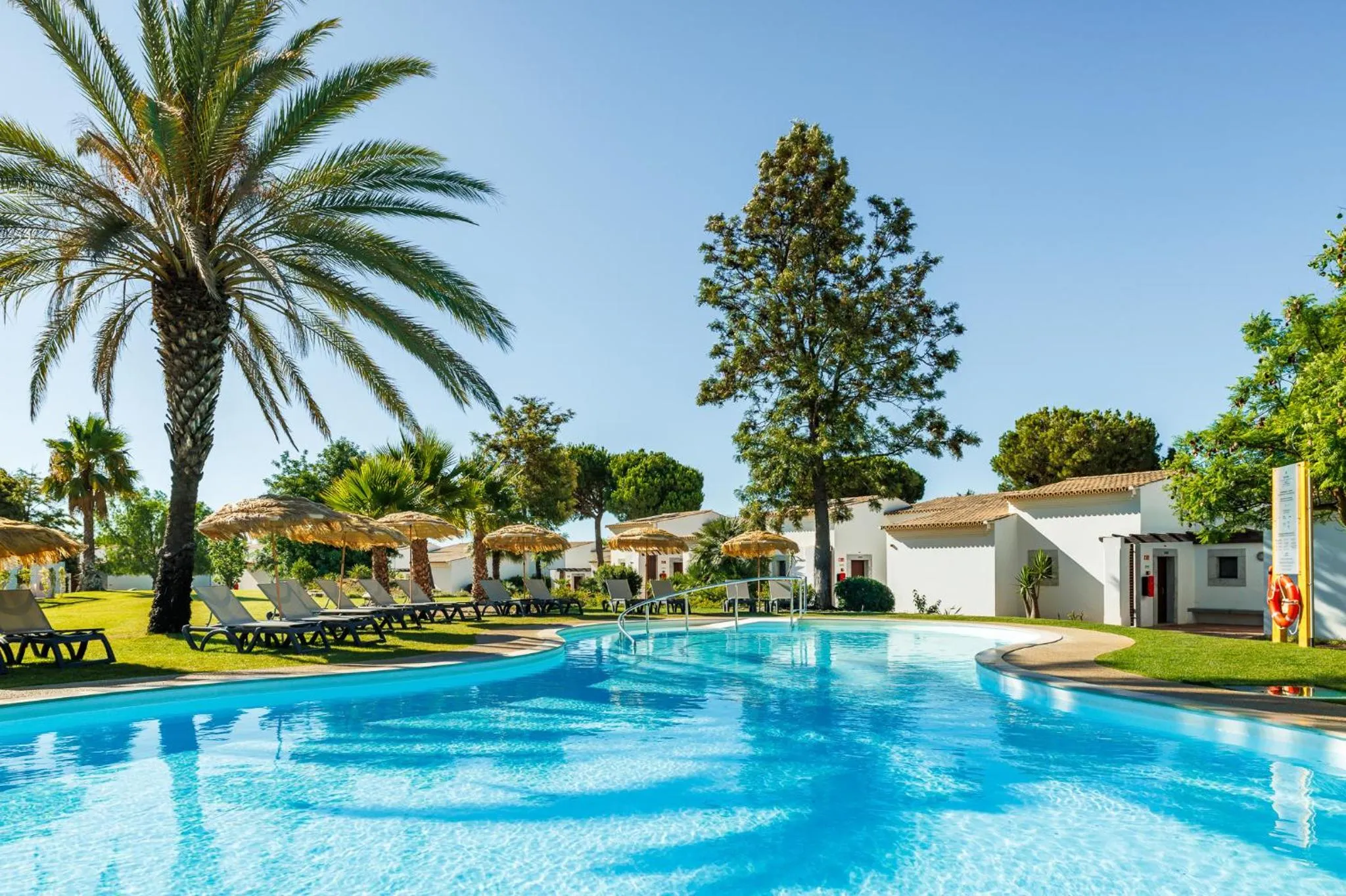 Swimming pool in Pestana Vila Sol - Vilamoura Premium Golf Resort