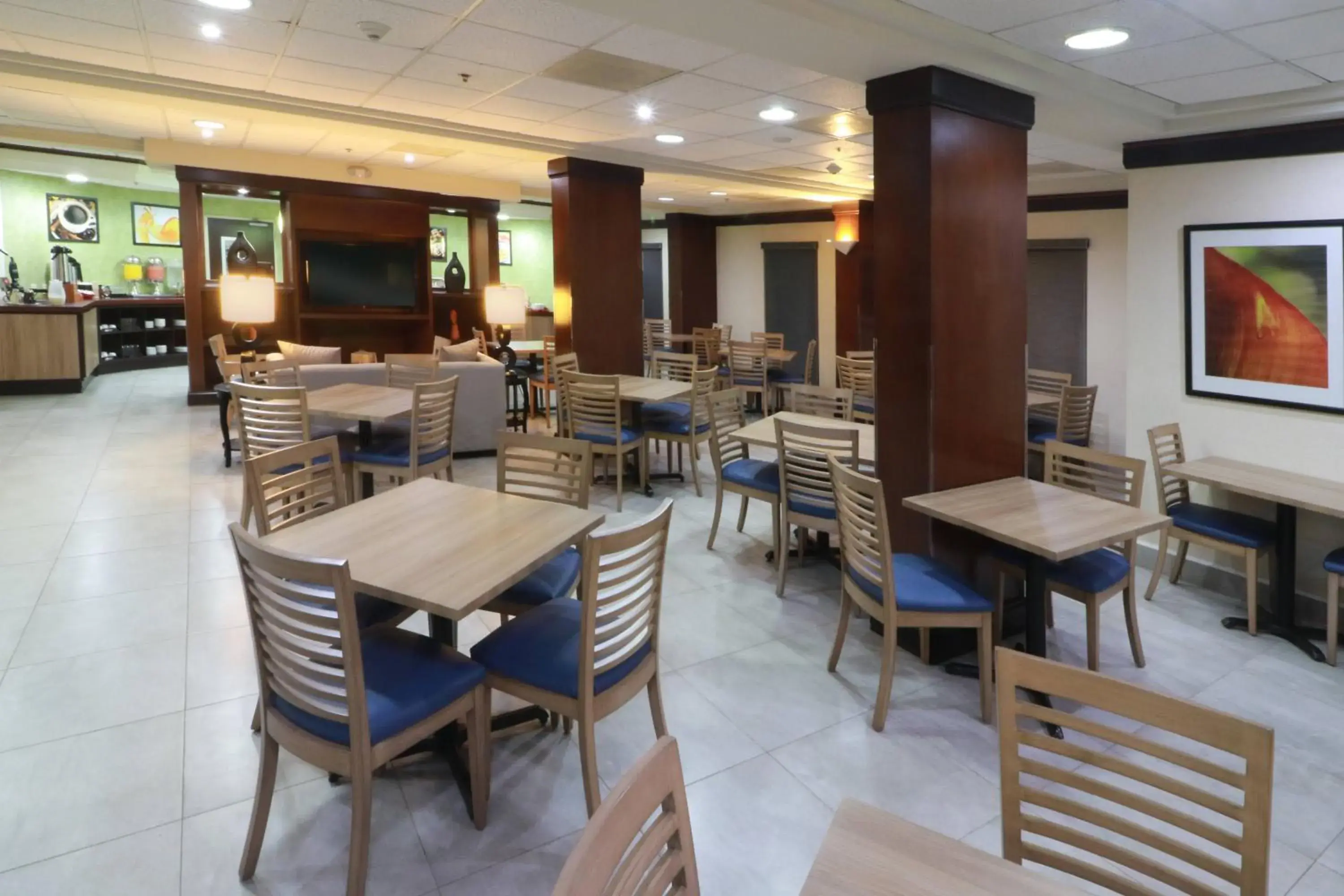 Restaurant/places to eat in Wyndham Garden Monterrey Aeropuerto Restaurant/places to eat in Wyndham Garden Monterrey Aeropuerto