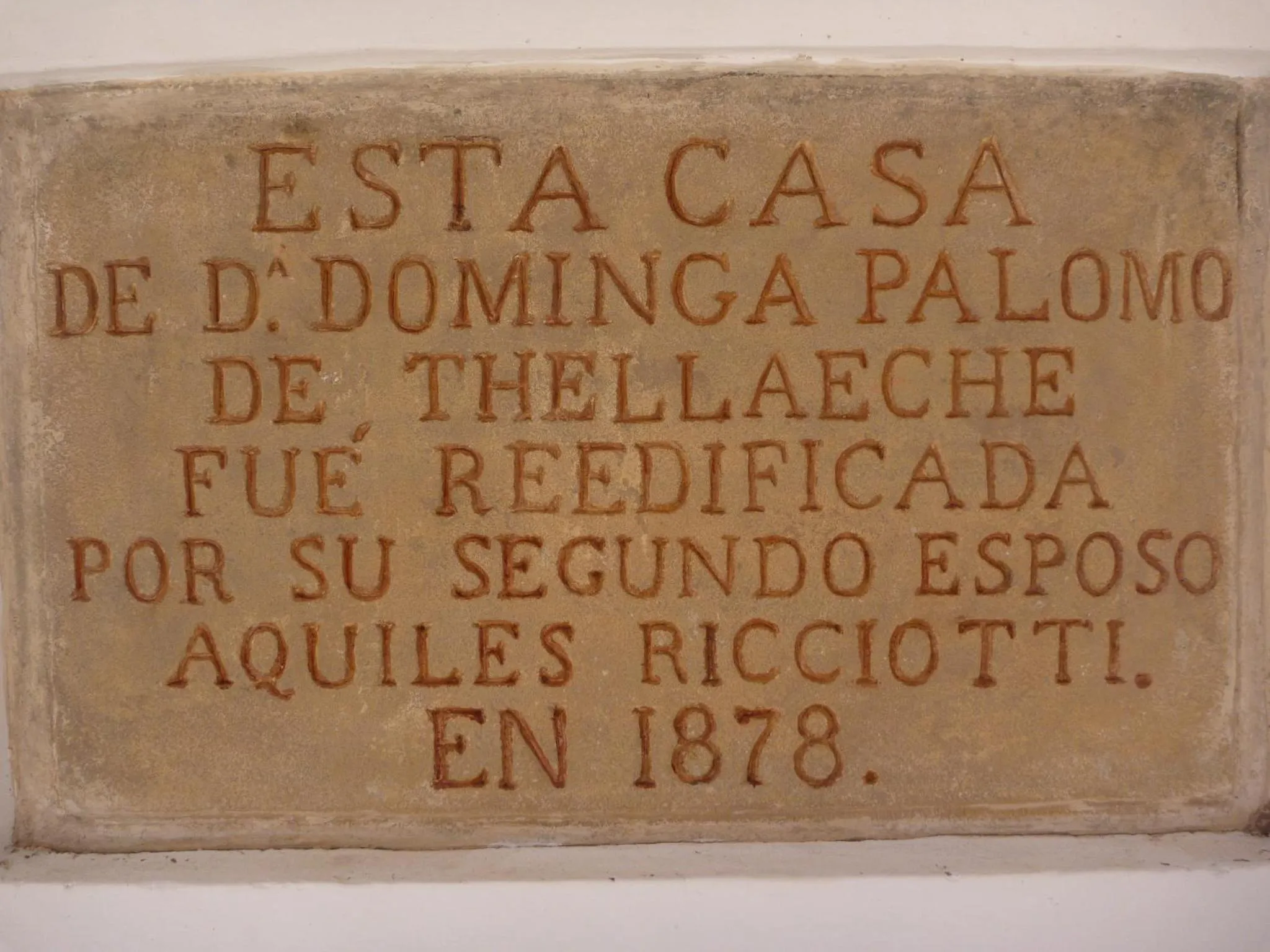 Property logo or sign in Hotel Museo Cayara