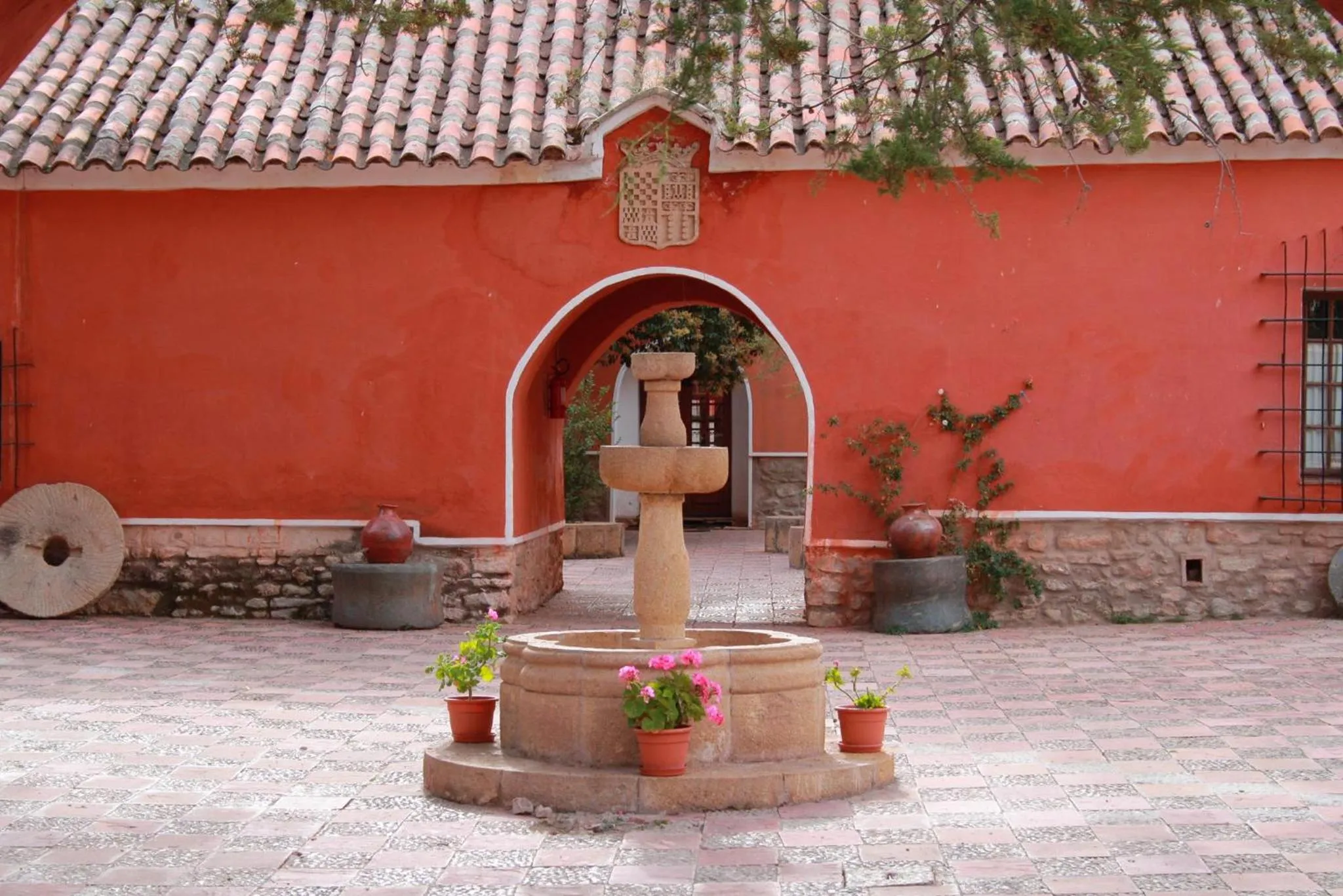 Patio in Hotel Museo Cayara