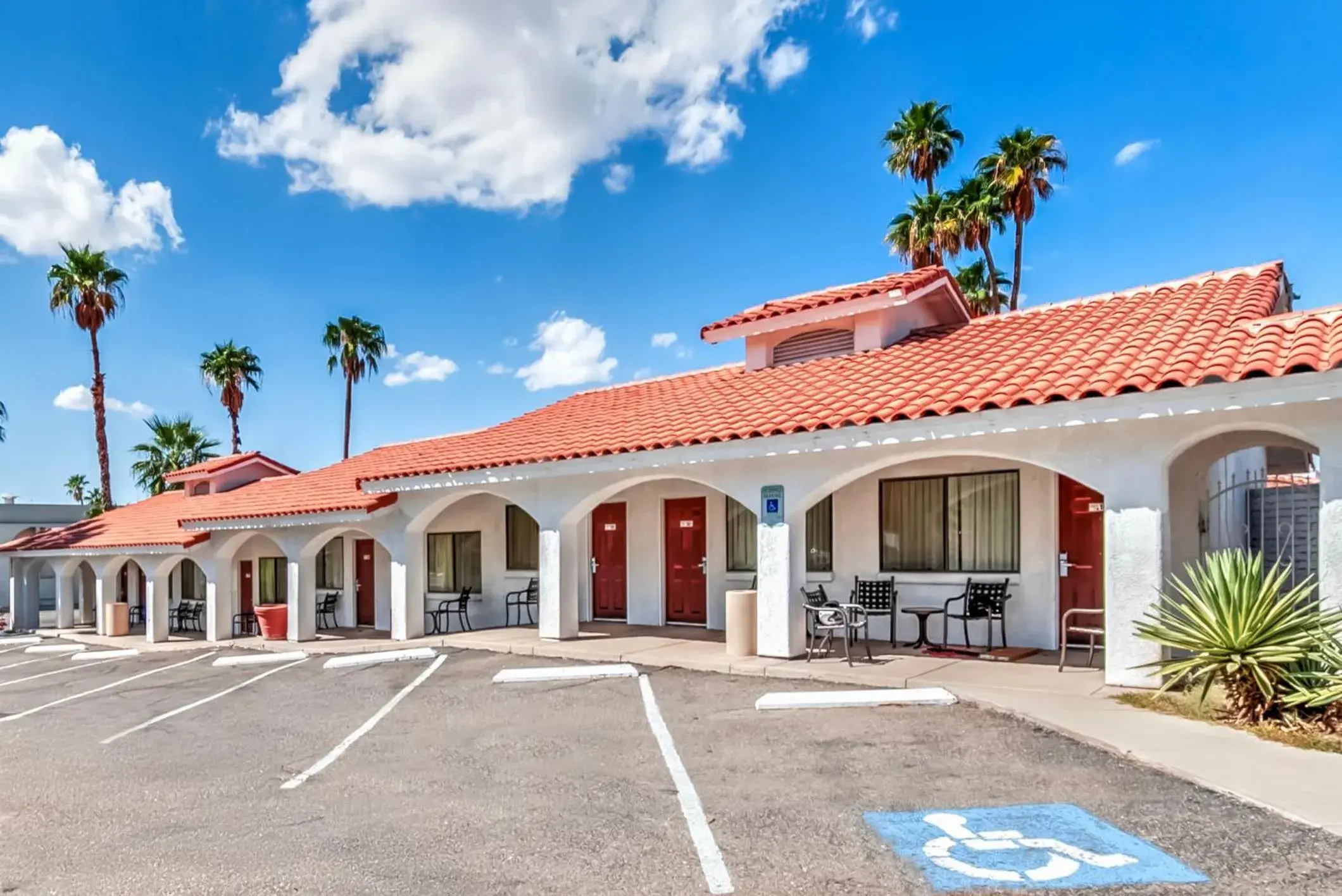 Facade/entrance in Historic Coronado Motor Hotel by OYO Facade/entrance in Historic Coronado Motor Hotel by OYO