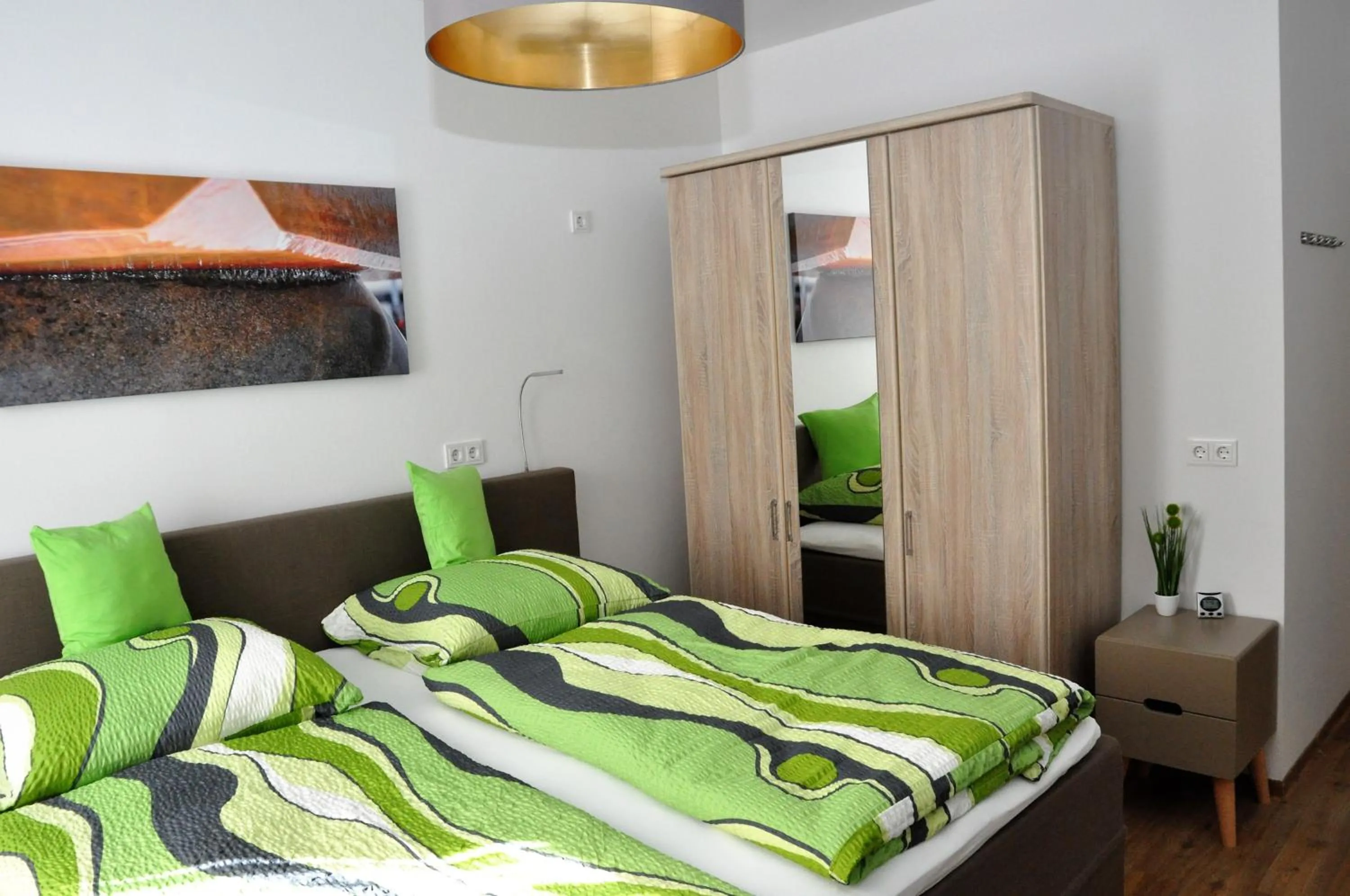 Bedroom, Bed in Apartment an den Quellen