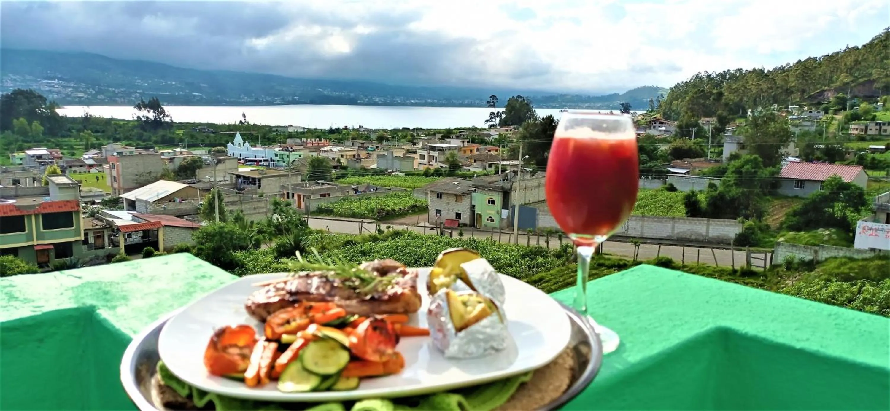 Bird's eye view in Green House Araque Inn
