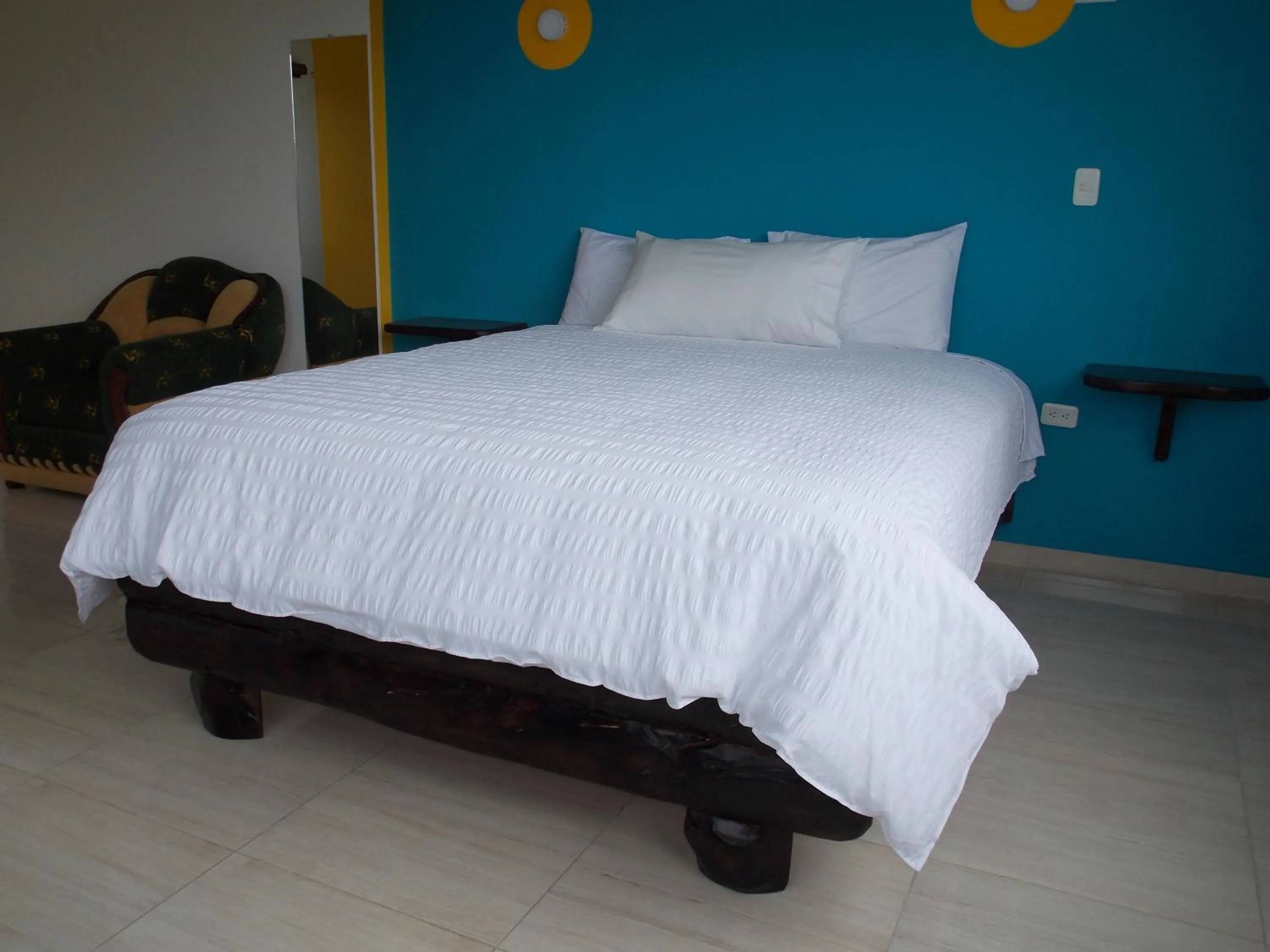 Photo of the whole room, Bed in Green House Araque Inn