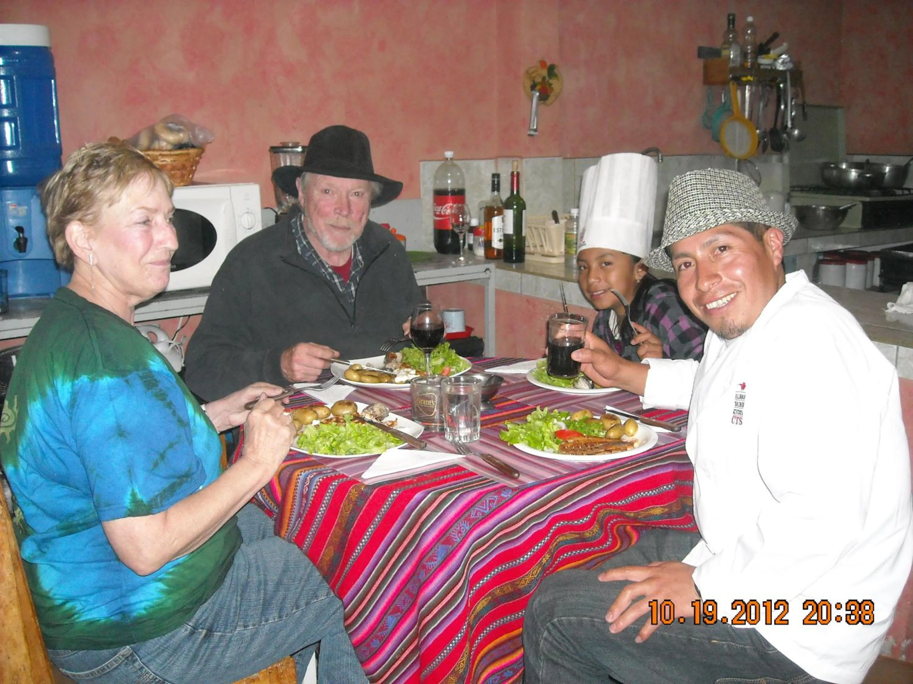 Restaurant/places to eat in Green House Araque Inn