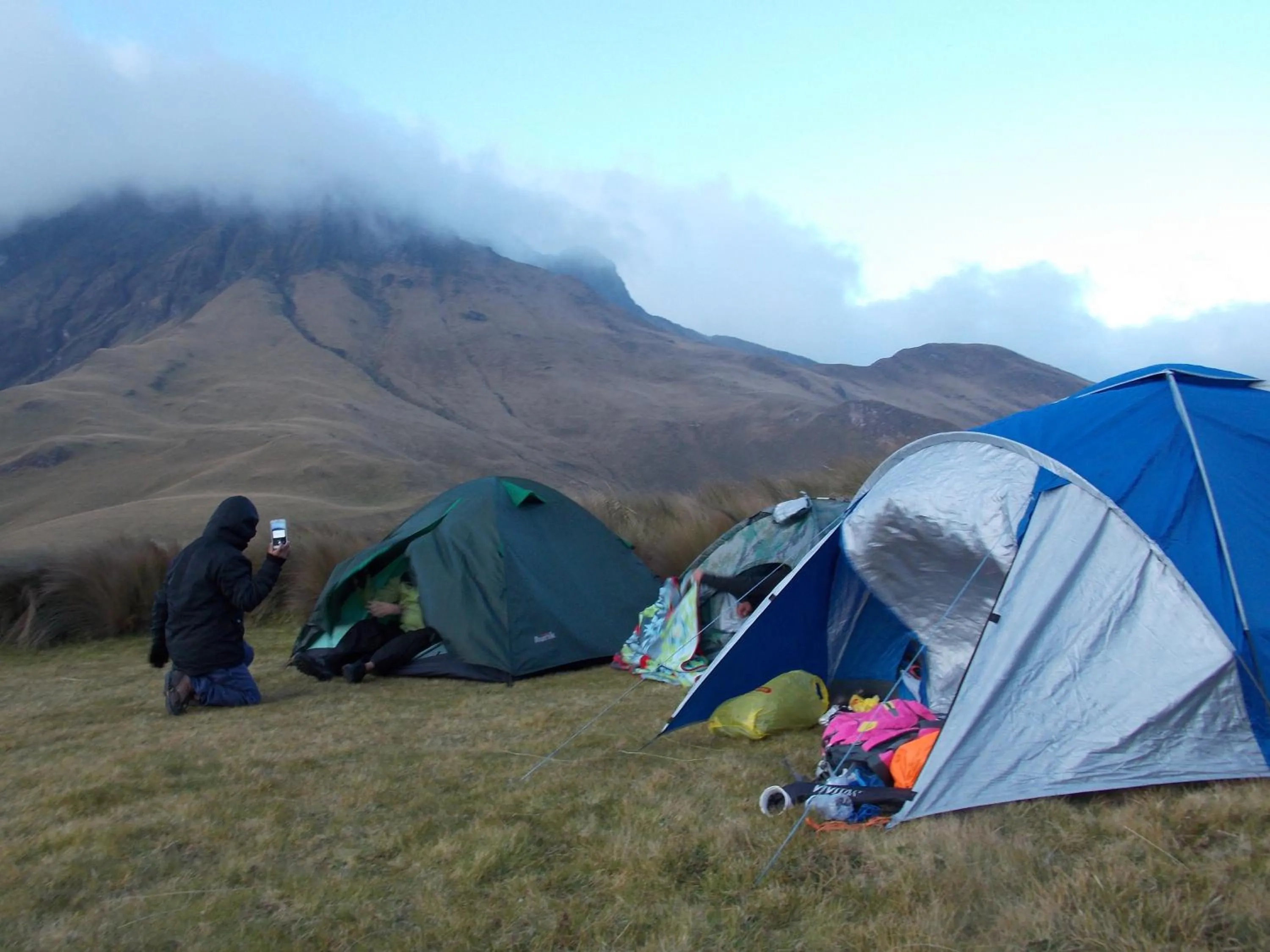 Hiking in Green House Araque Inn