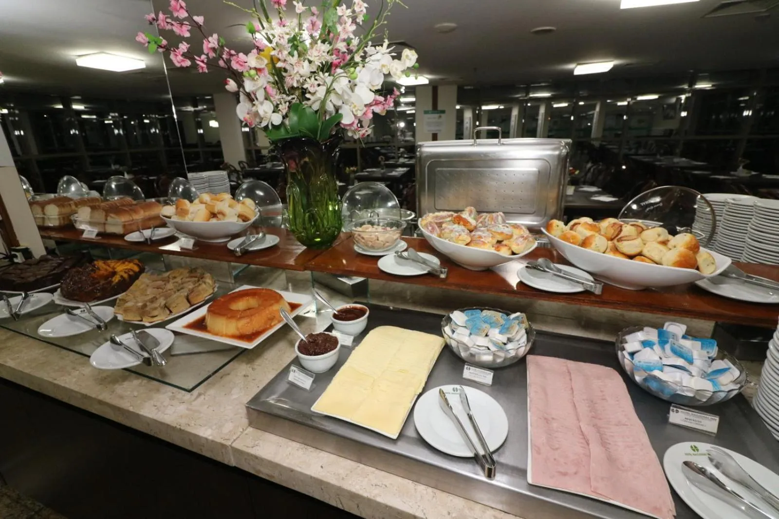 Breakfast in Hotel Nacional Inn São José dos Campos