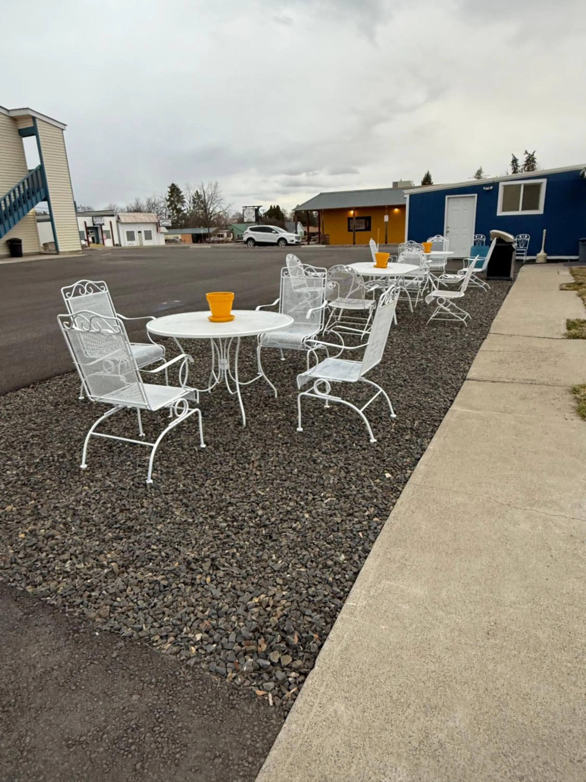 Seating area in State Street Motel