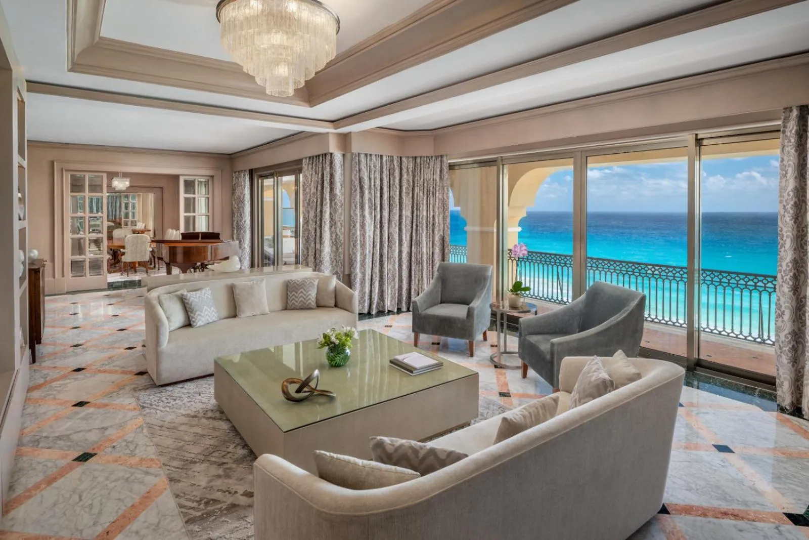 Living room in Kempinski Hotel Cancun