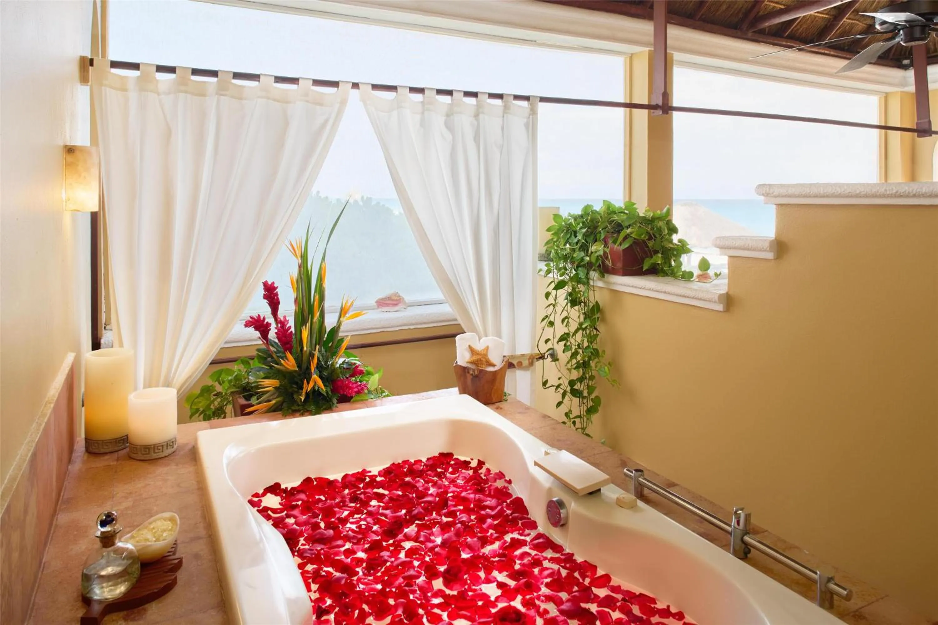 Spa and wellness centre/facilities, Bed in Kempinski Hotel Cancun