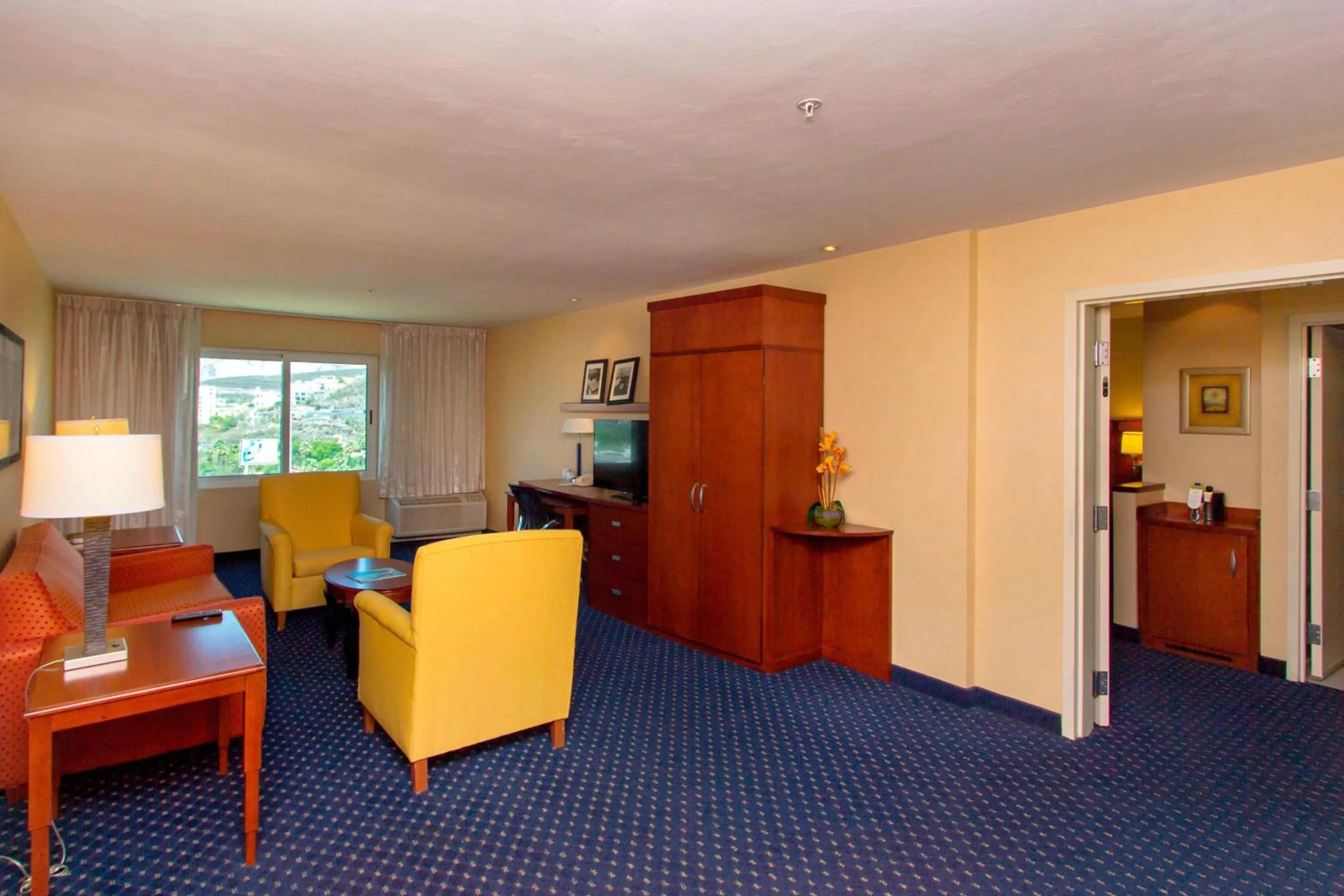 Living room in Courtyard Monterrey San Jeronimo