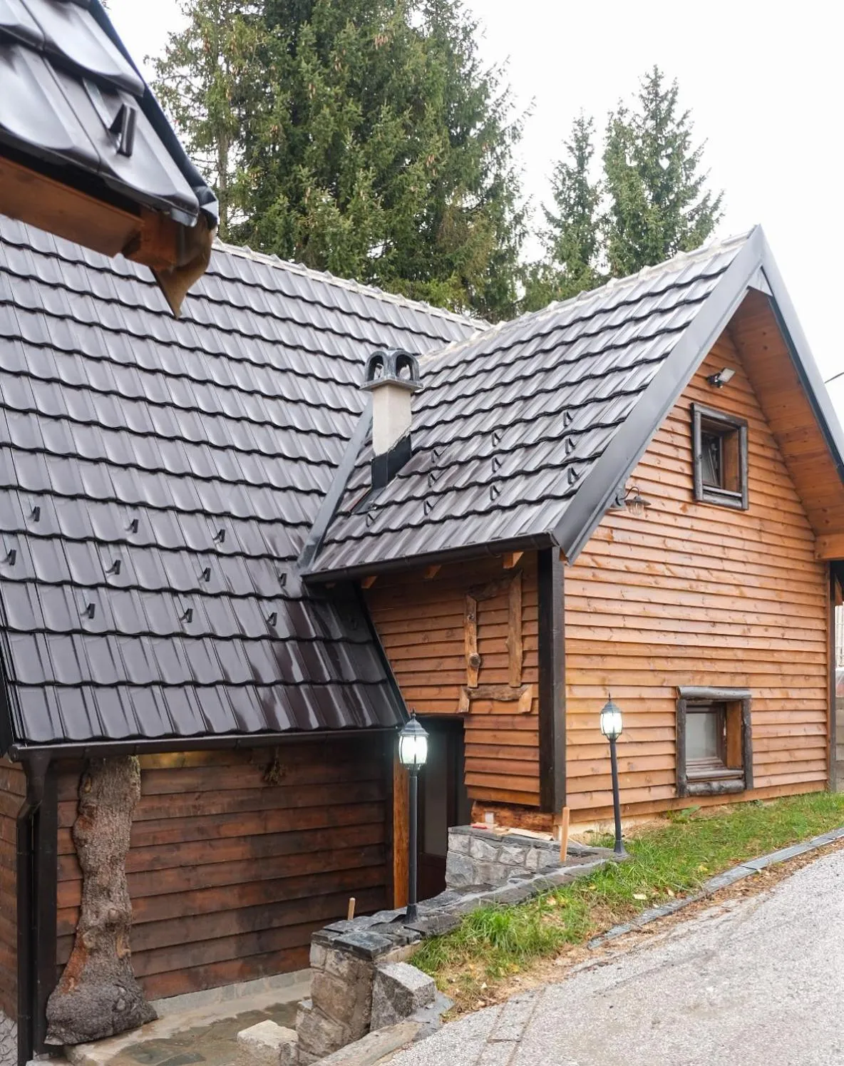 Property building in Villa Zagorka and mountain houses A, M, D