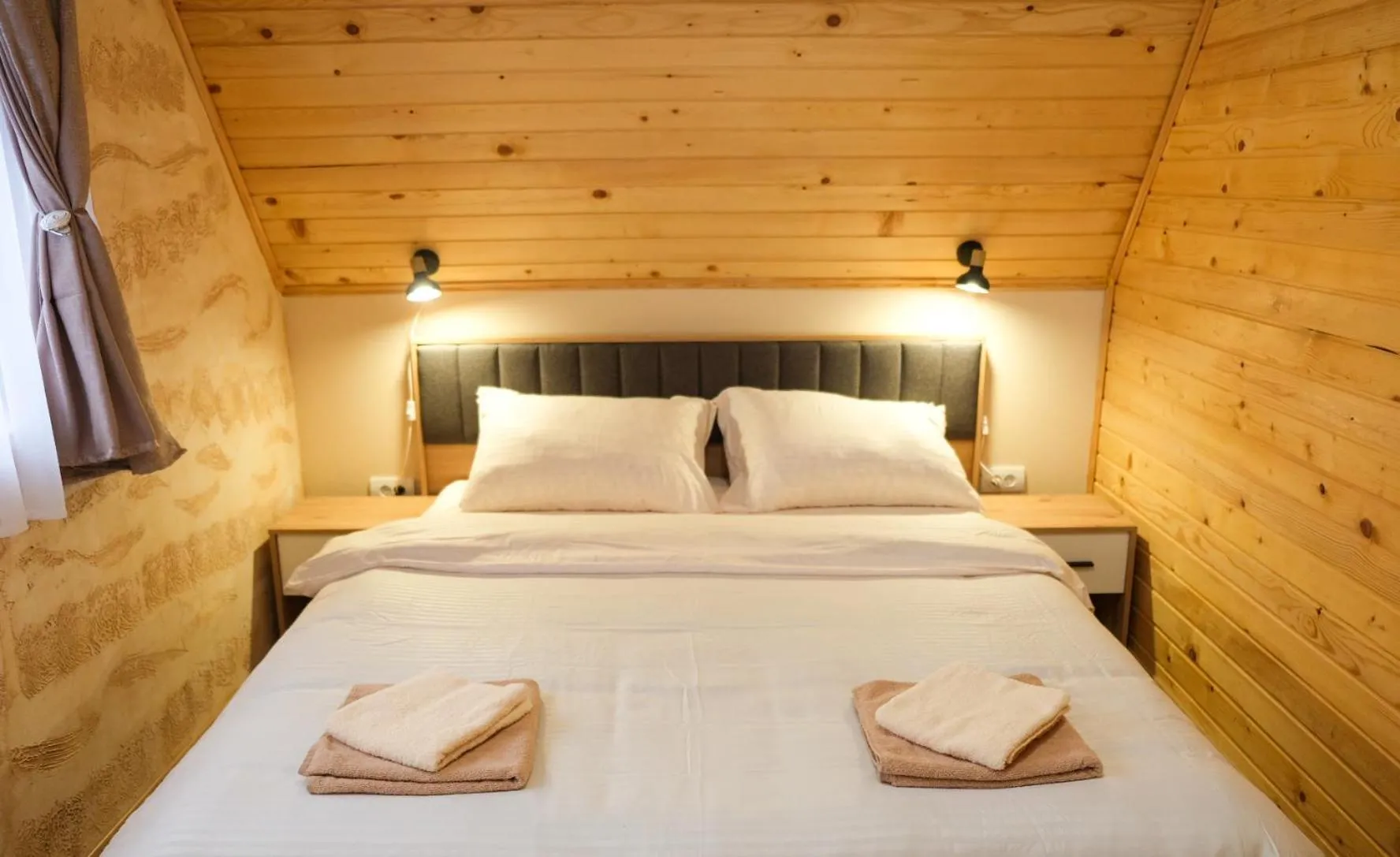 Bedroom, Bed in Villa Zagorka and mountain houses A, M, D