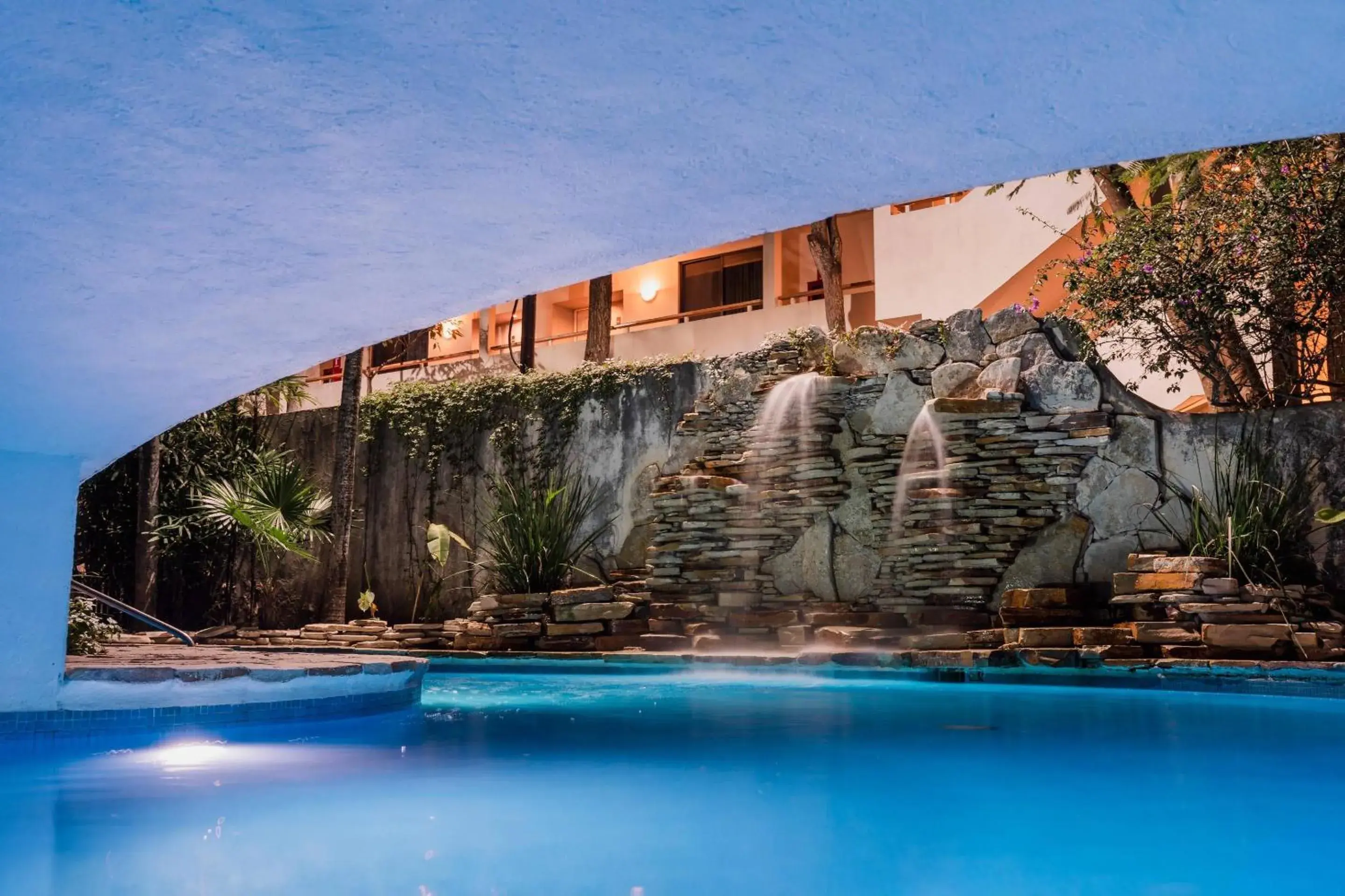 Swimming pool in Comfort Inn Tampico Swimming pool in Comfort Inn Tampico