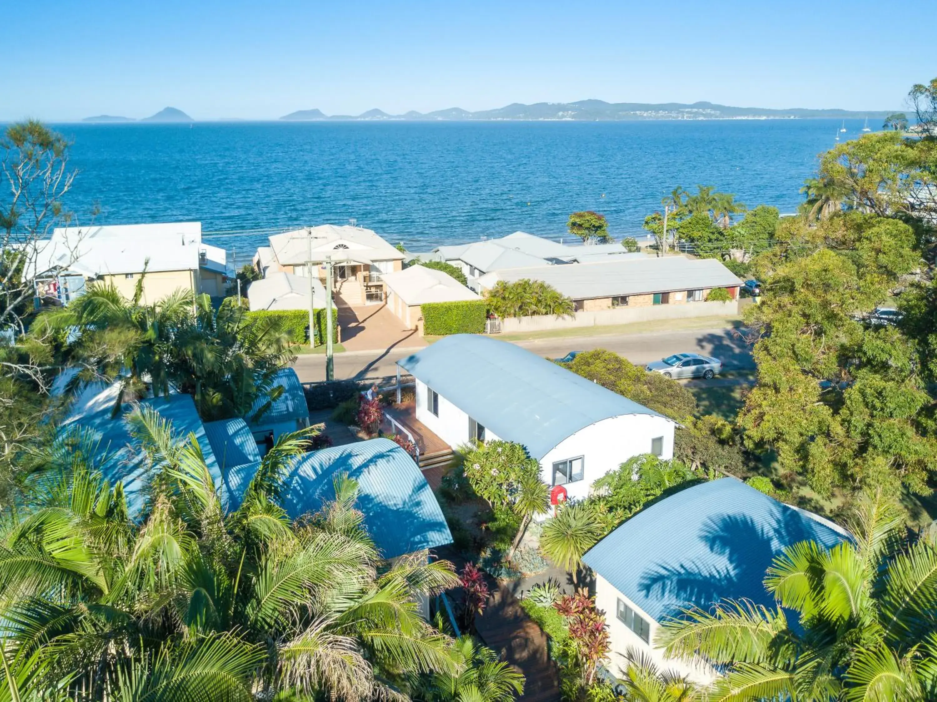 Lake view in Thou Walla Sunset Retreat Lake view in Thou Walla Sunset Retreat