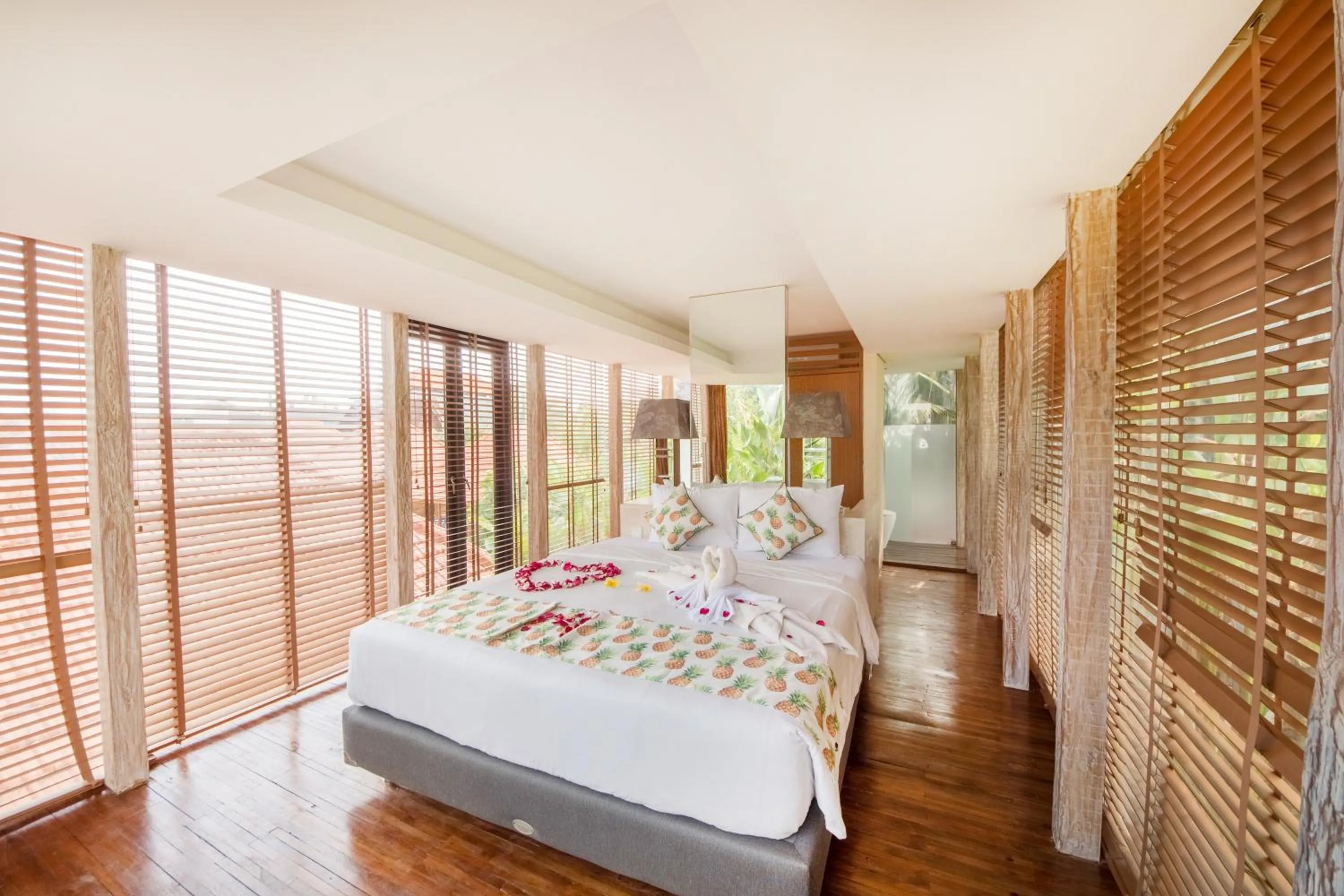Bed in Villa Madu Canggu