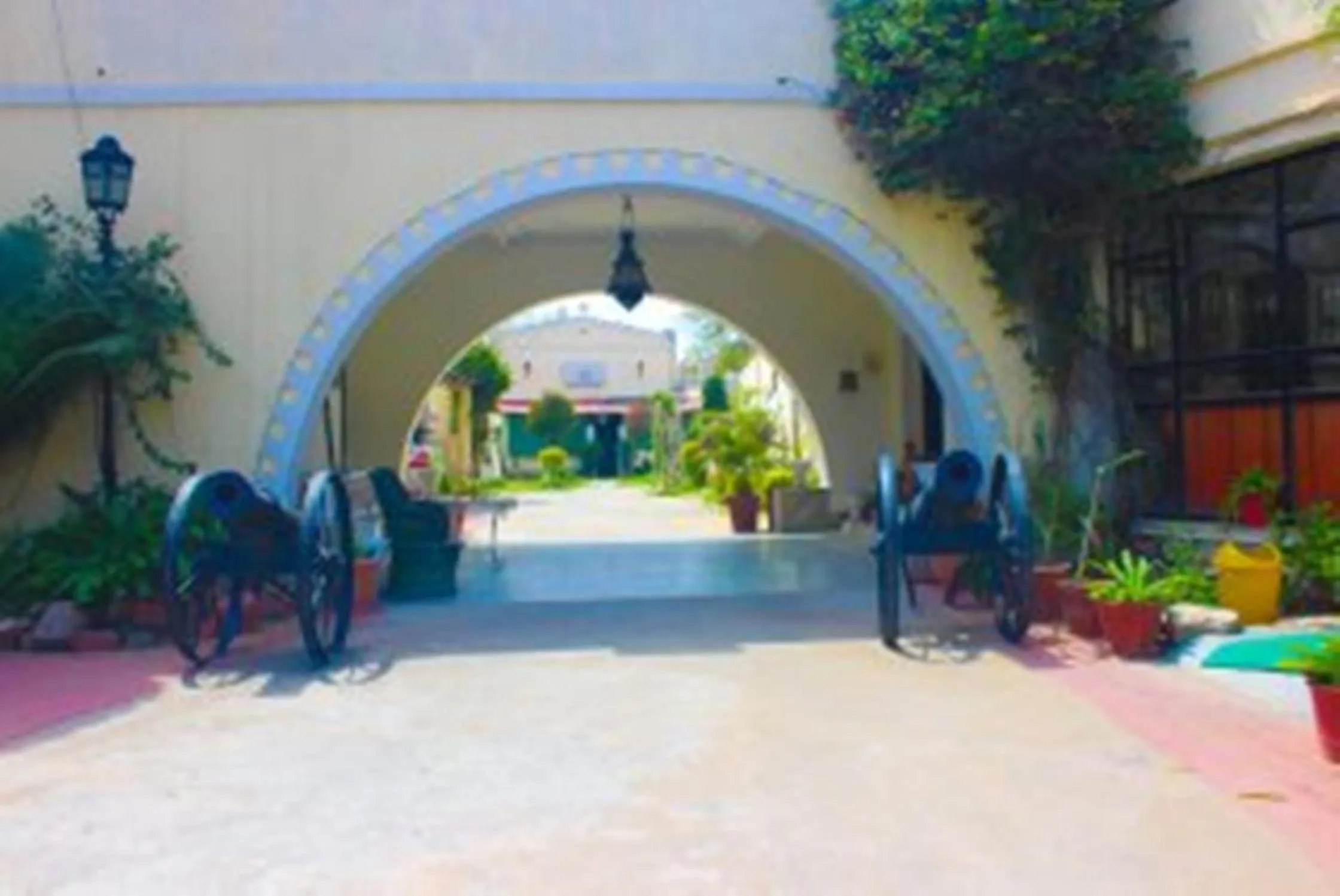 Facade/entrance in Hotel Sugan Niwas Palace