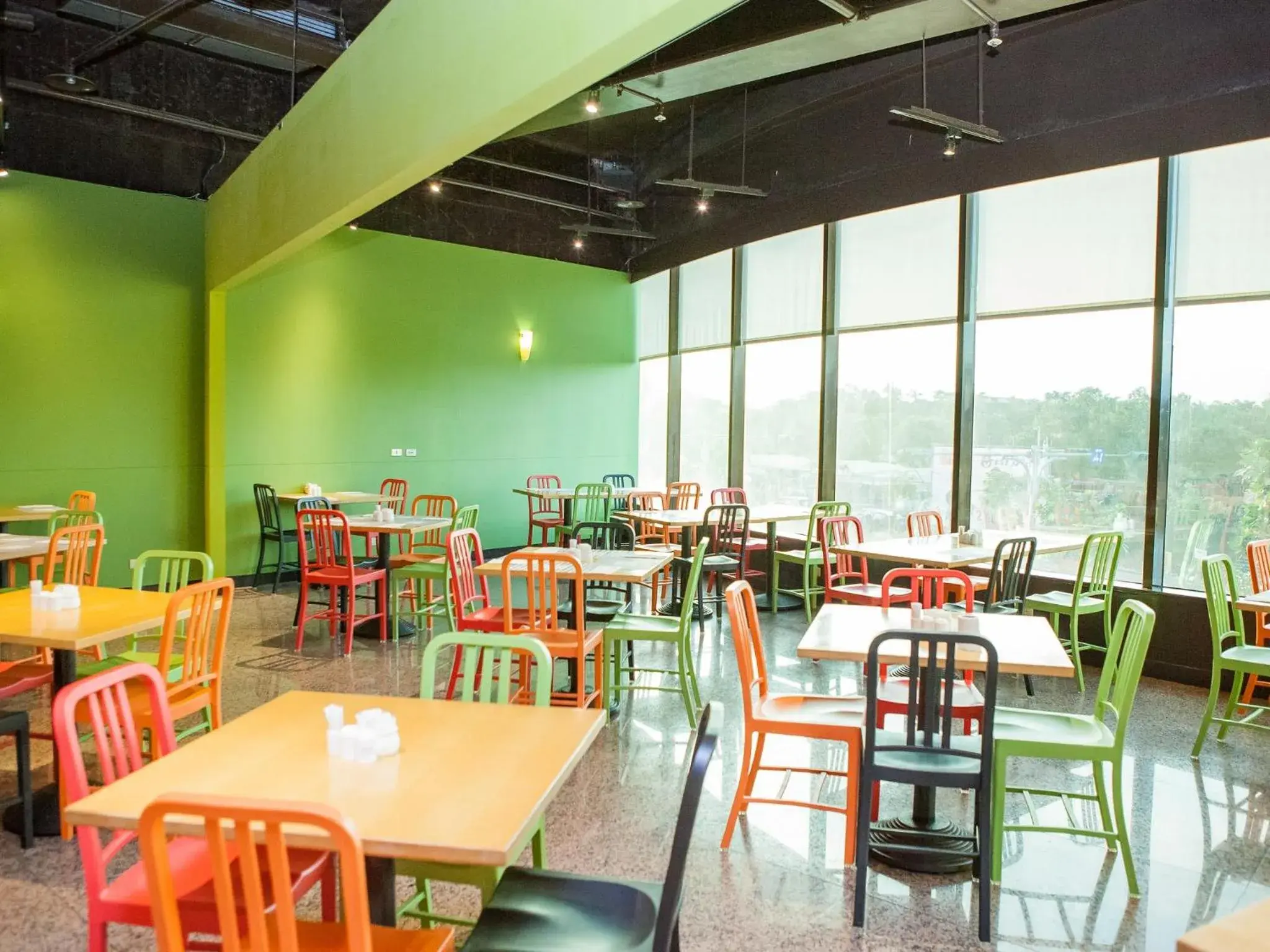 Restaurant/places to eat in Jiuwu Hotel Restaurant/places to eat in Jiuwu Hotel