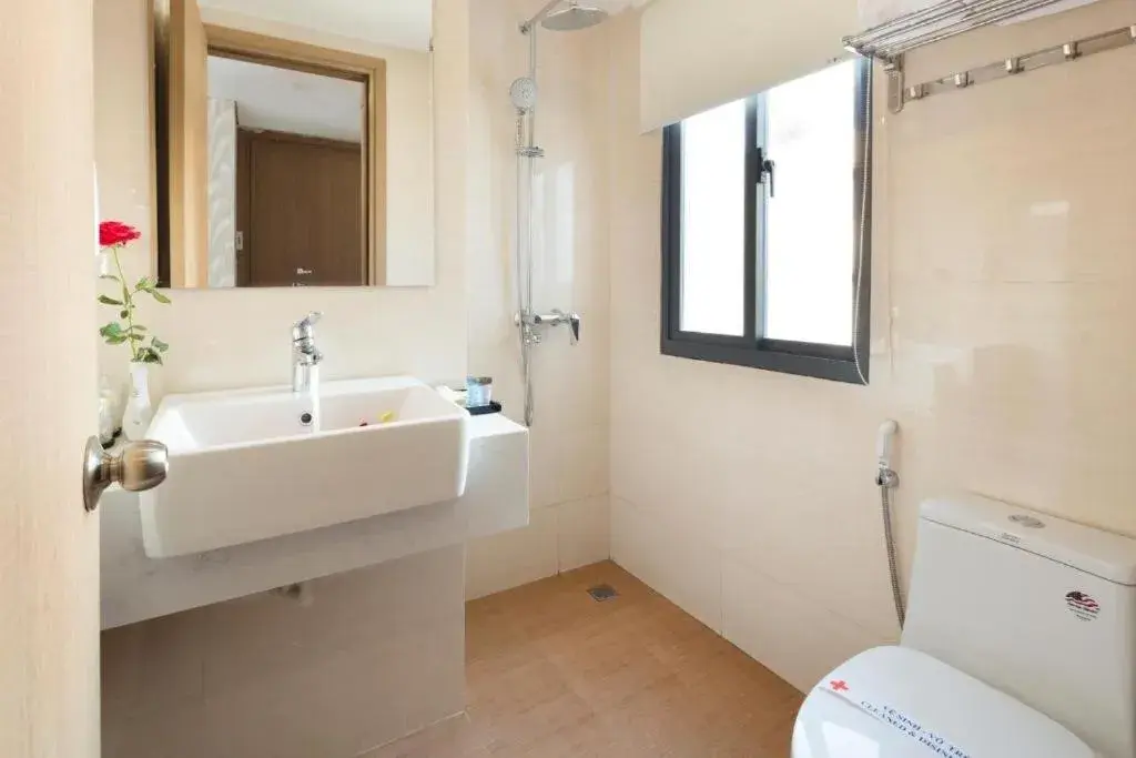 Double or Twin Room with City View in Smile Hotel Nha Trang Double or Twin Room with City View in Smile Hotel Nha Trang