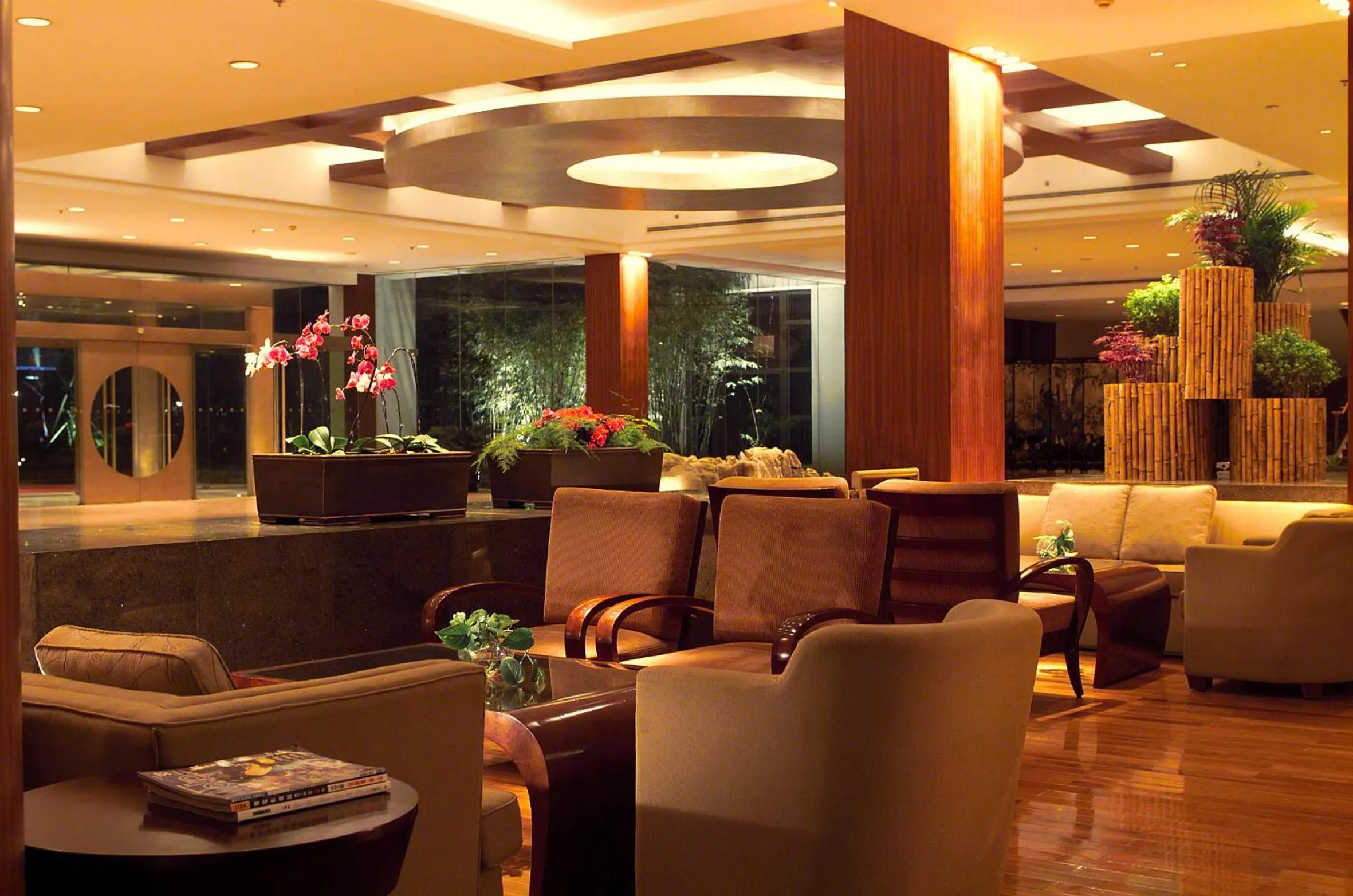Lounge or bar in Jinling Resort Nanjing