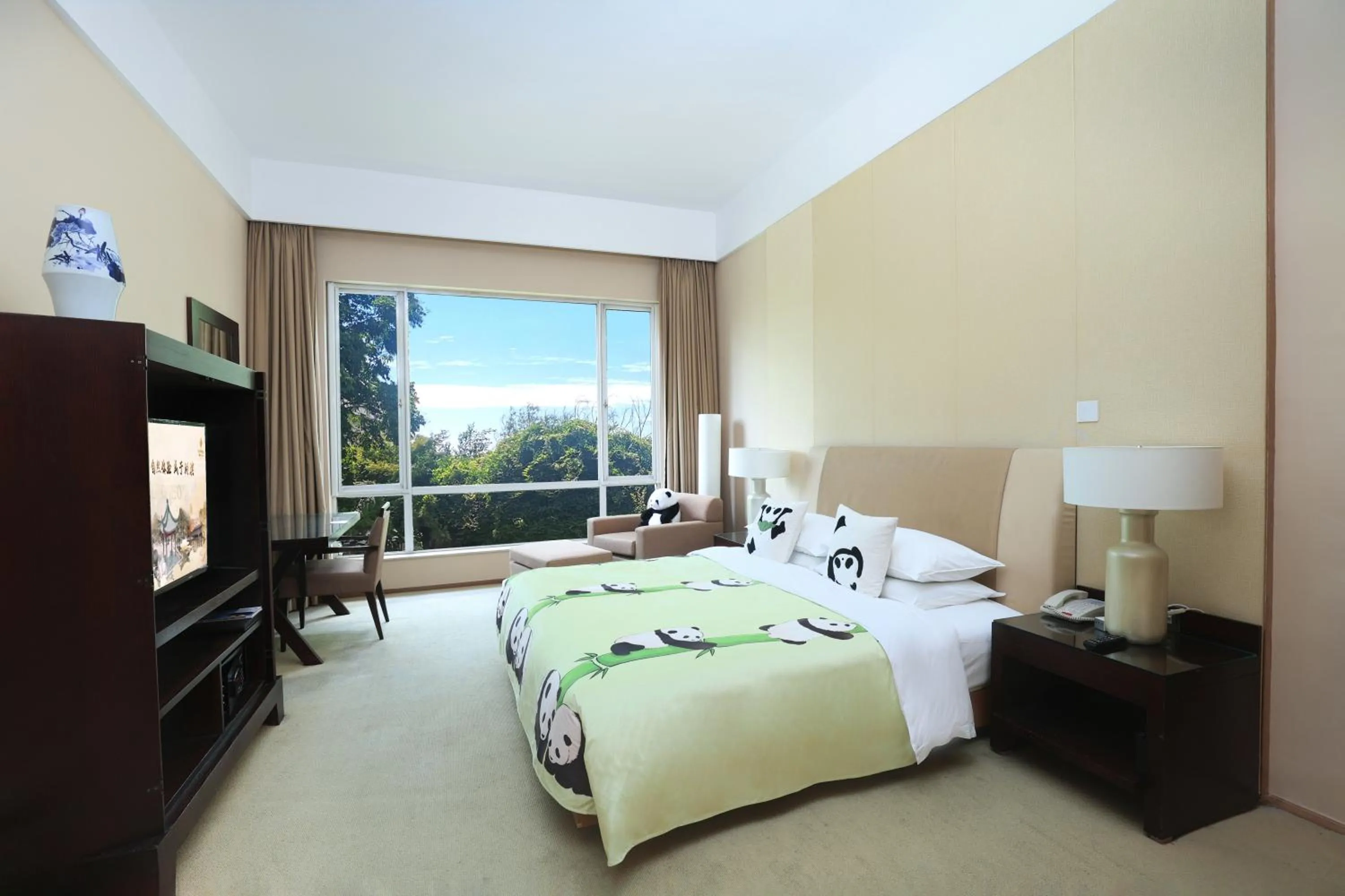 Bedroom, Bed in Jinling Resort Nanjing