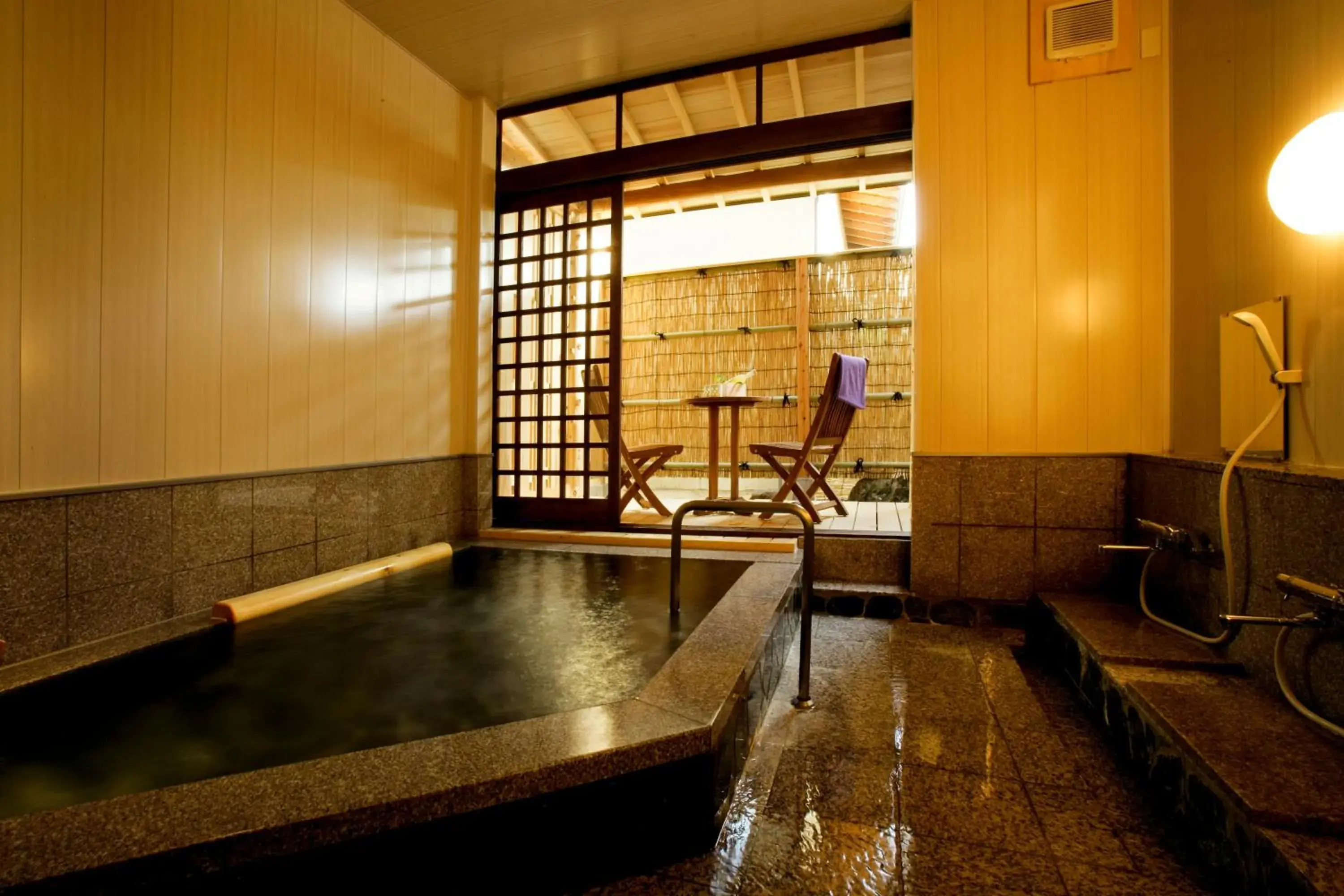 Hot Spring Bath in Wafu no Yado Masuya                                                                             