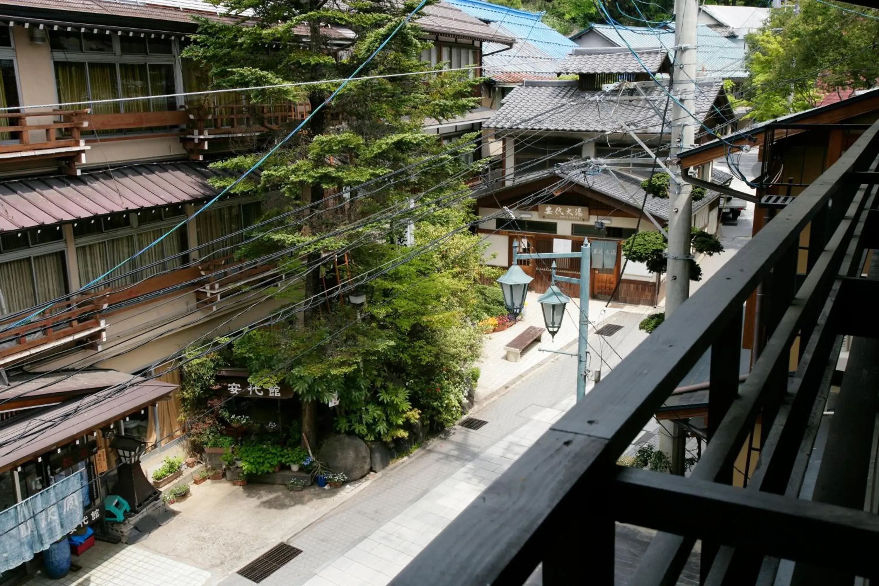 Basic Japanese-Style Twin Room with Open-Air Bath and street view in Wafu no Yado Masuya                                                                             