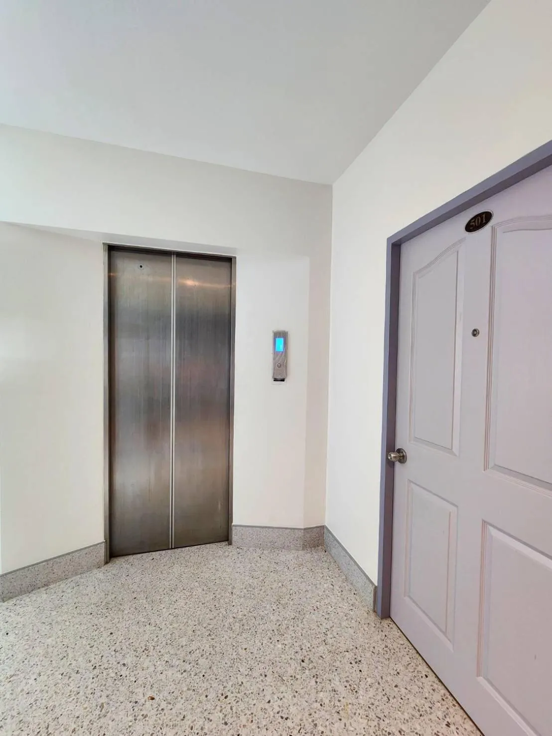 acessibility in The Fifth Residence