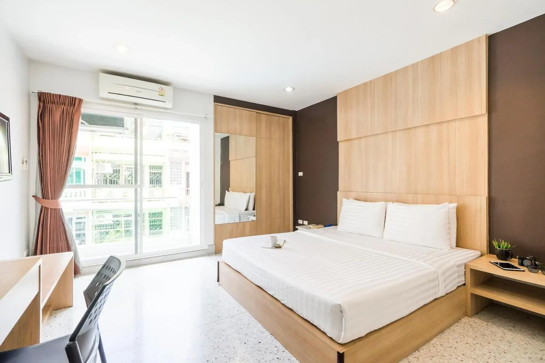 Bedroom, Bed in The Fifth Residence Bedroom, Bed in The Fifth Residence