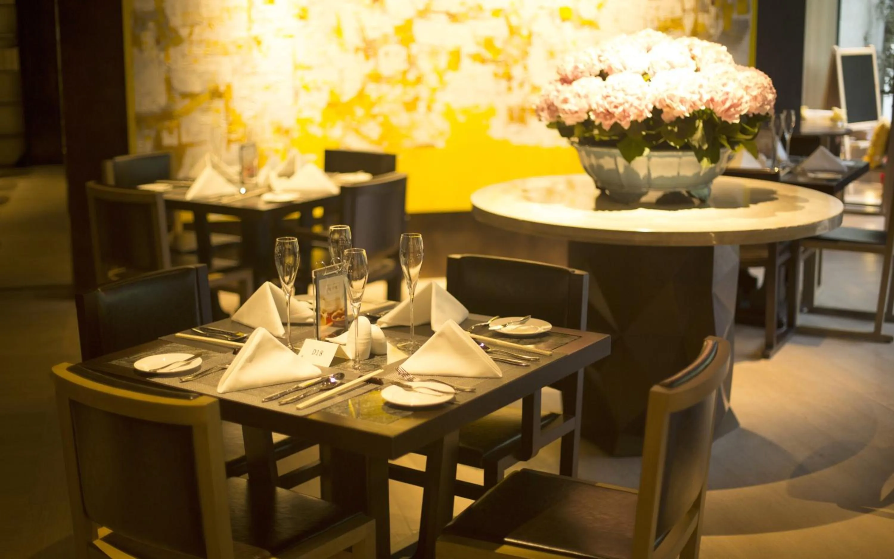 Restaurant/places to eat in Jinling Hotel