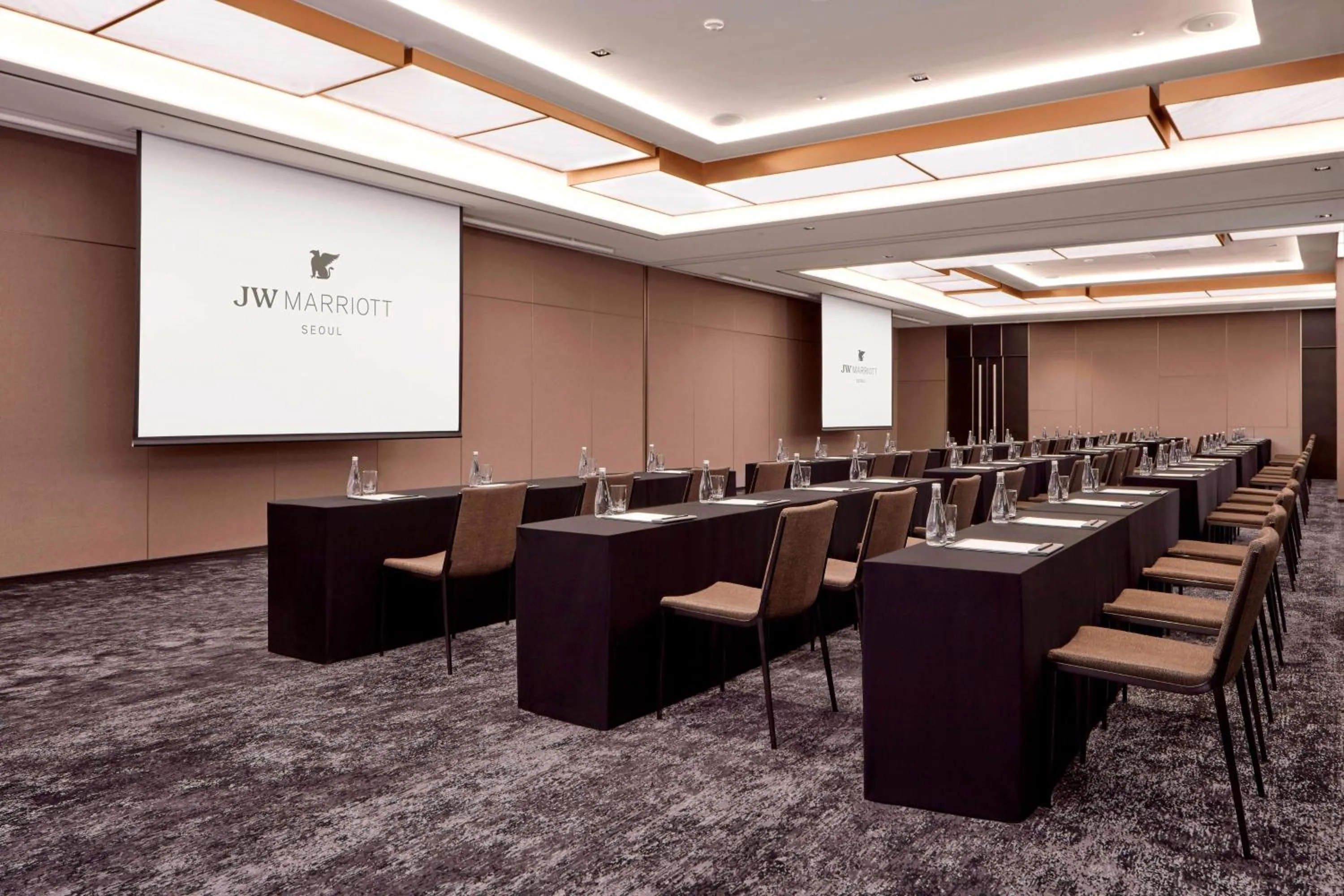 Meeting/conference room in JW Marriott Hotel Seoul