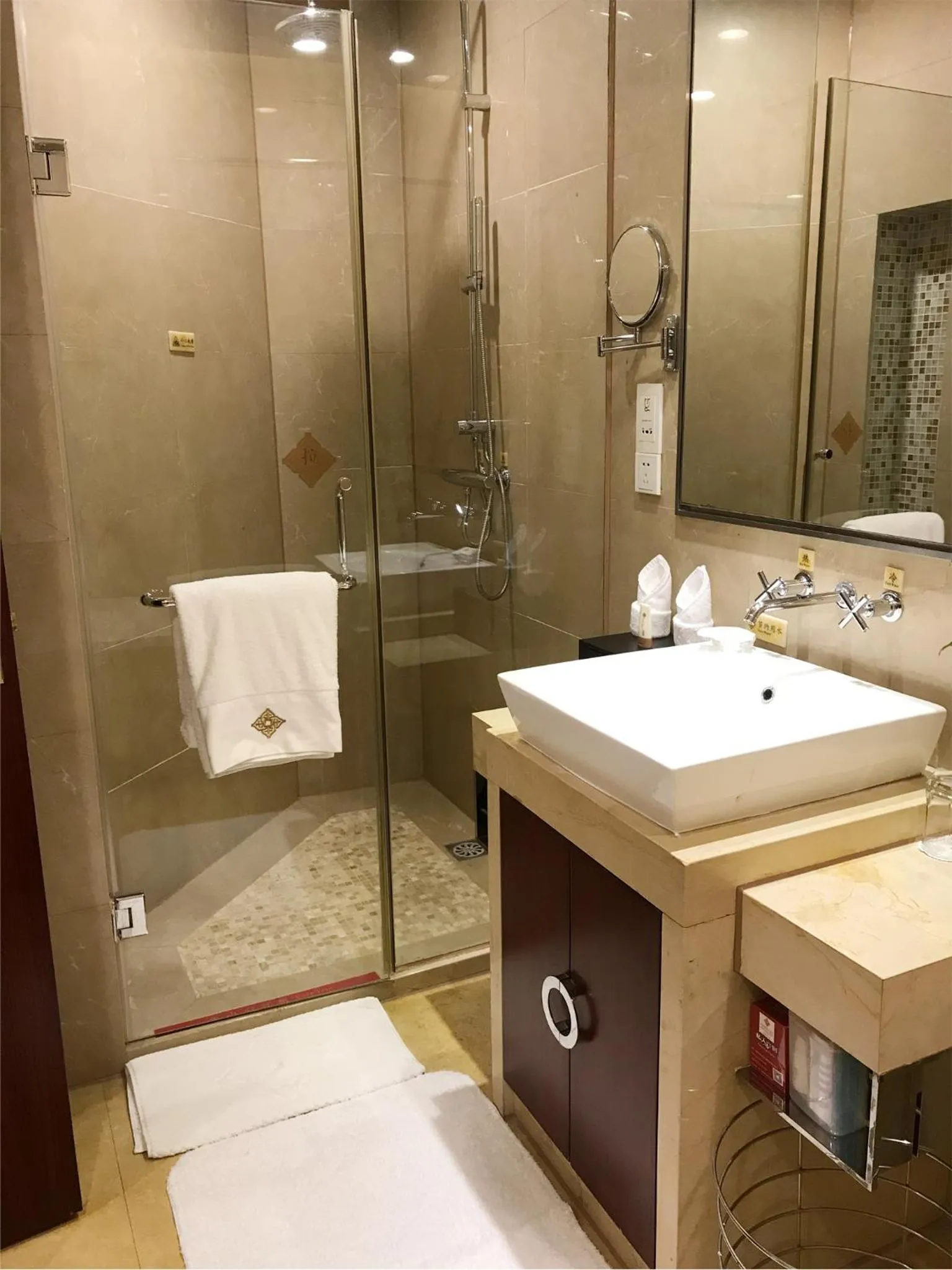 Shower in Hongrui Jinling Grand Hotel Hefei