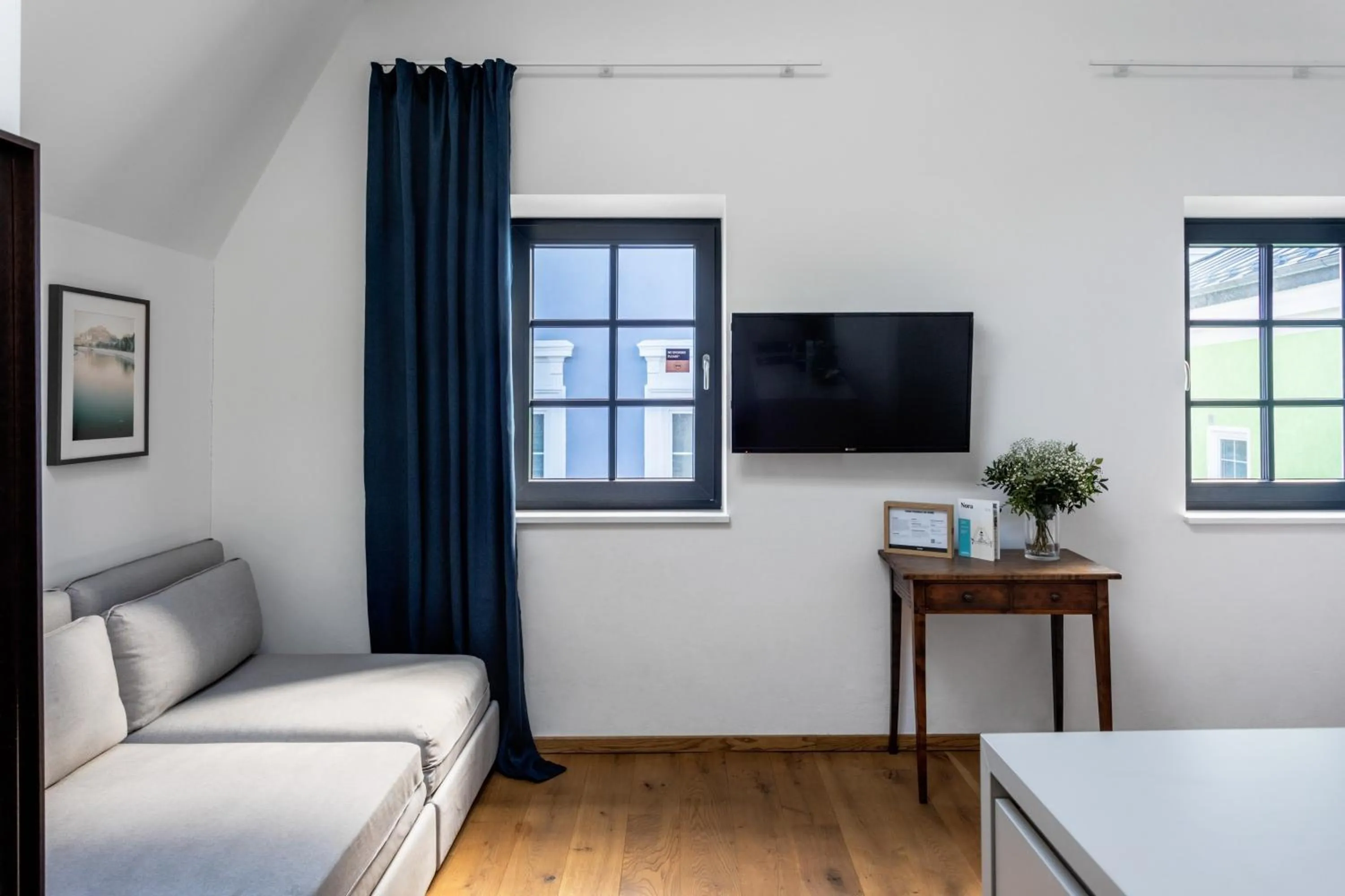 Living room, Bed in Numa Salzburg Nora