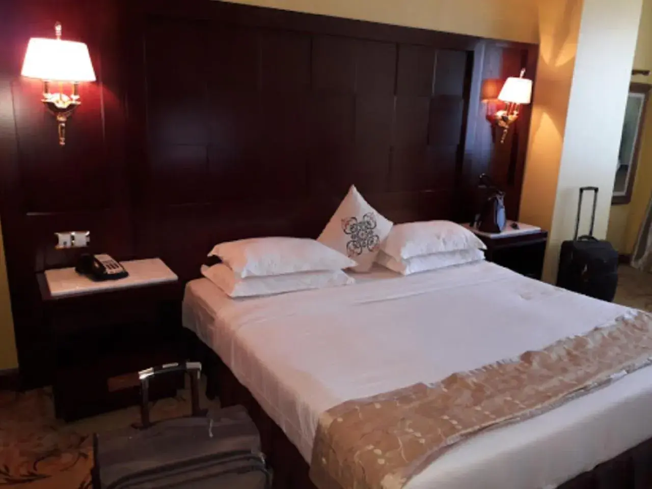 Bed in Oasis Hotel Bed in Oasis Hotel