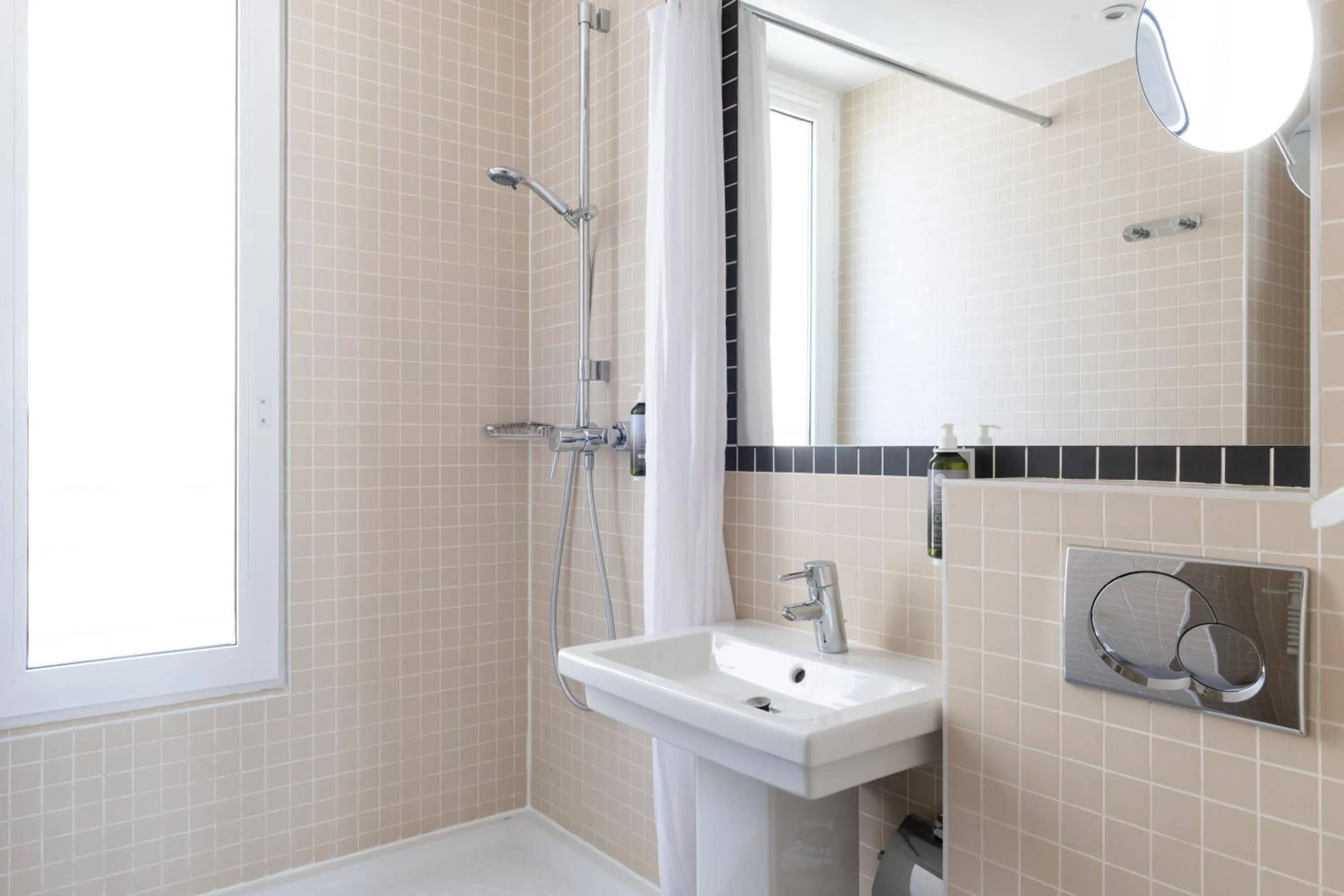 Bathroom in Hotel Palm - Astotel