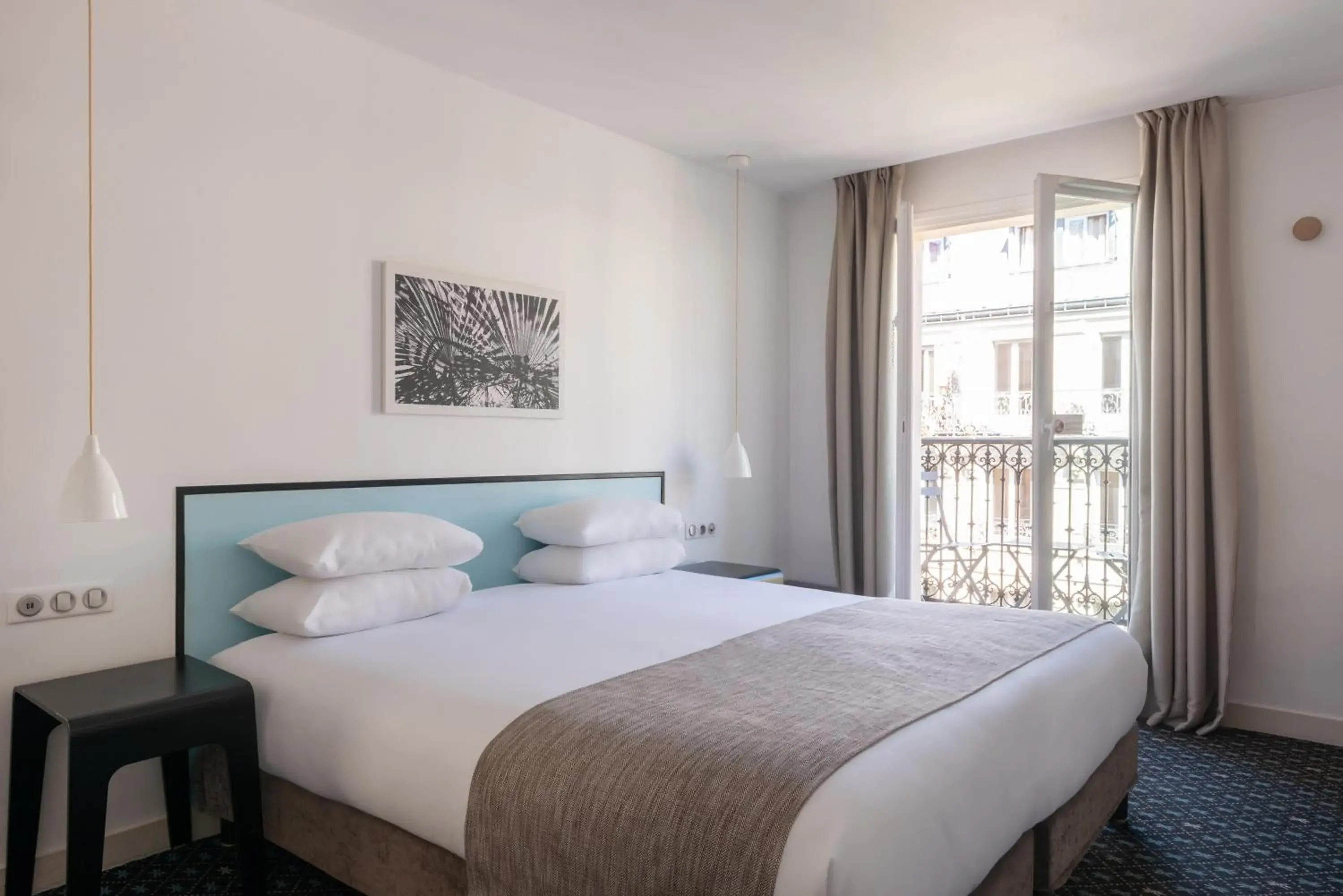 Bedroom, Bed in Hotel Palm - Astotel Bedroom, Bed in Hotel Palm - Astotel