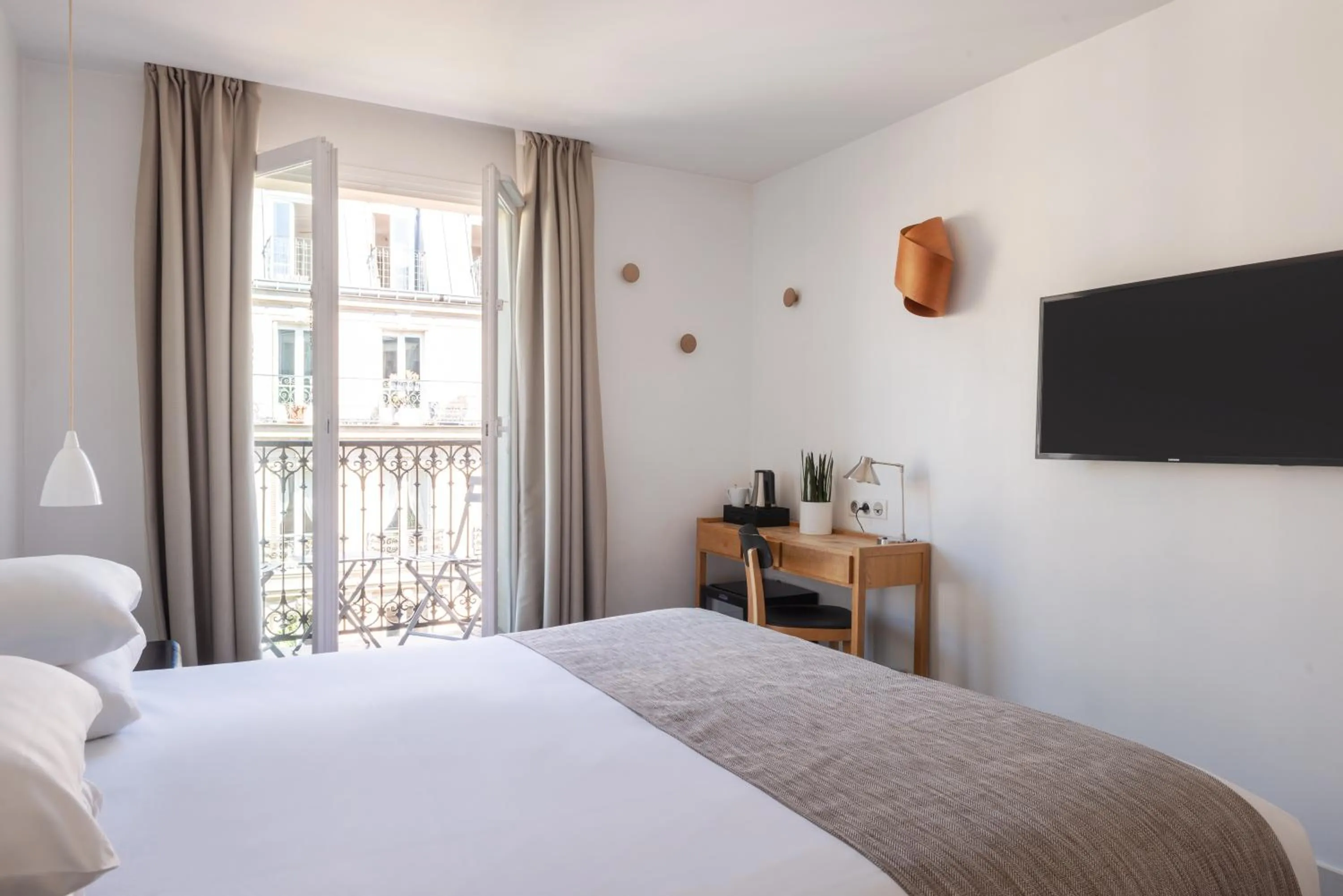 TV and multimedia, Bed in Hotel Palm - Astotel