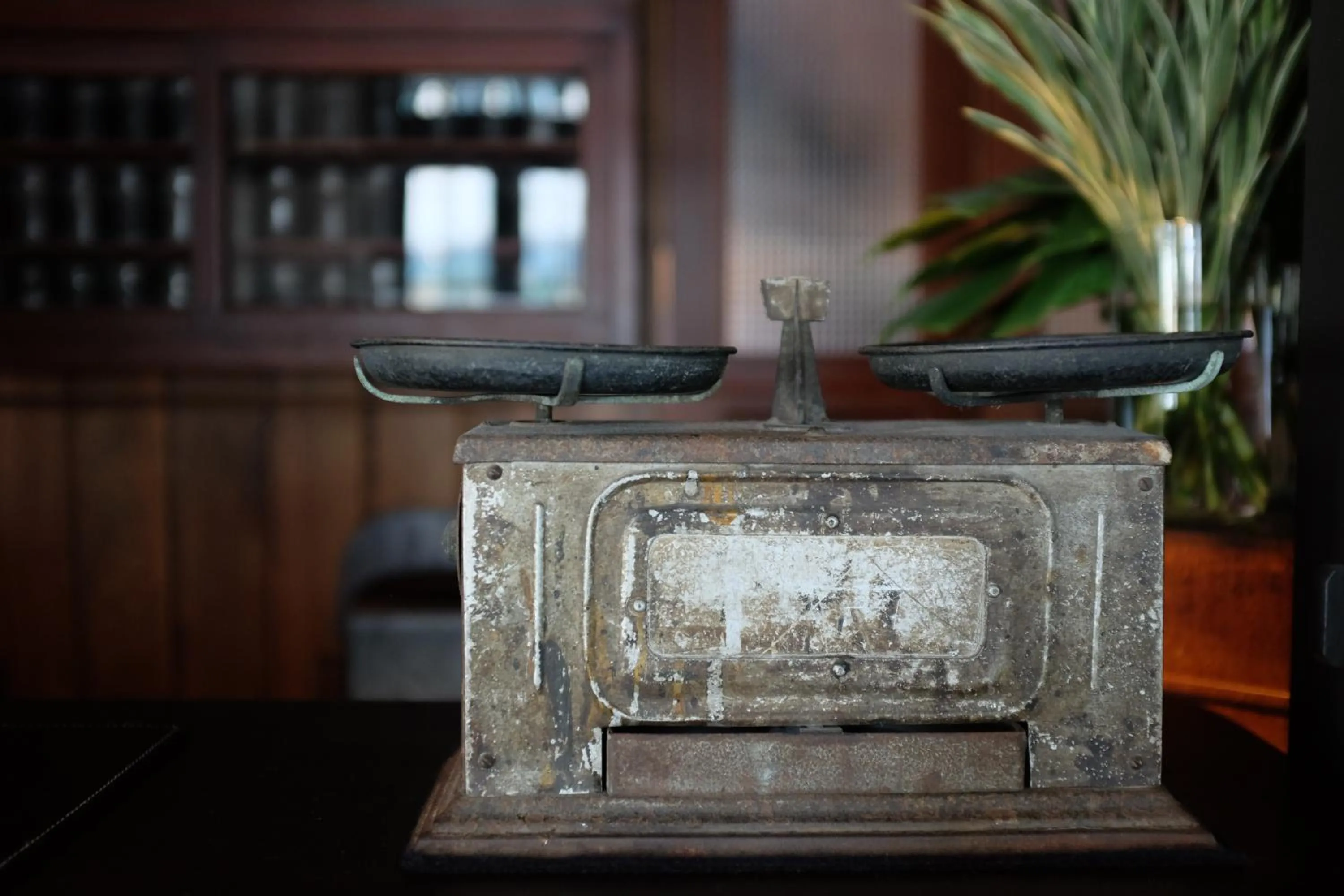 Decorative detail in 1905 Heritage Corner