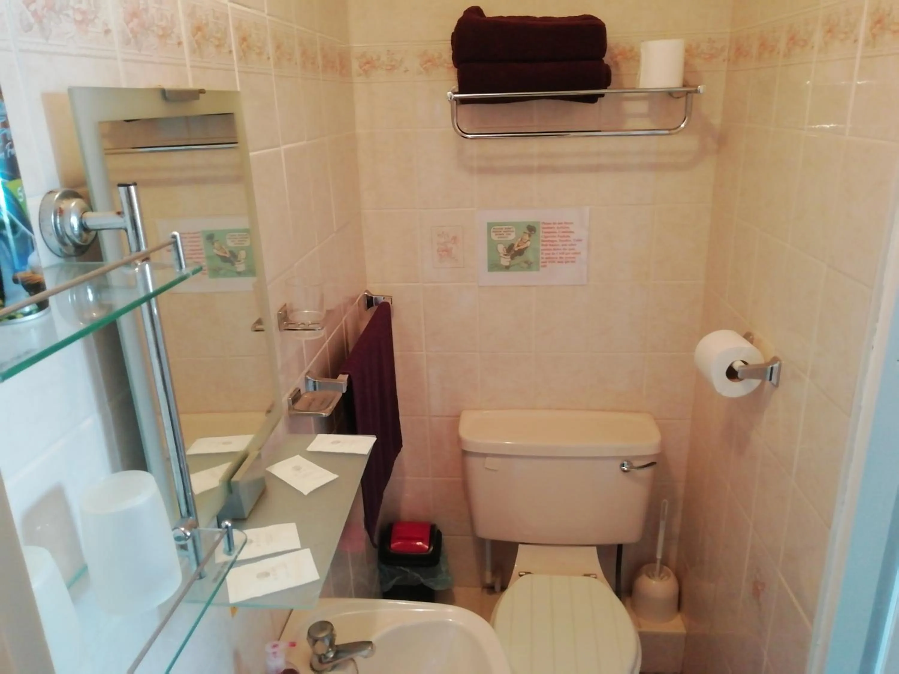 Bathroom in The Shining Diamond