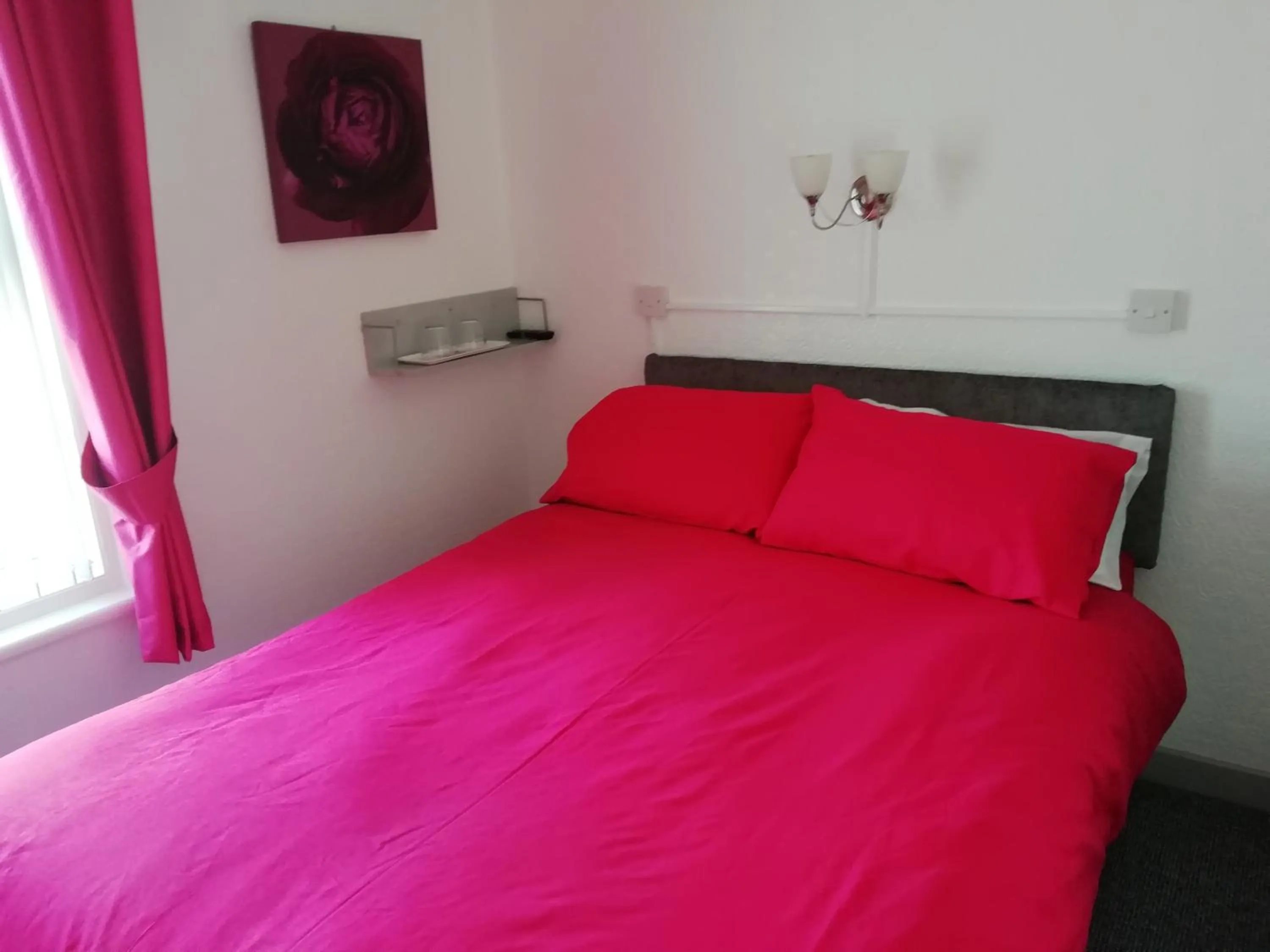 Bedroom, Bed in The Shining Diamond