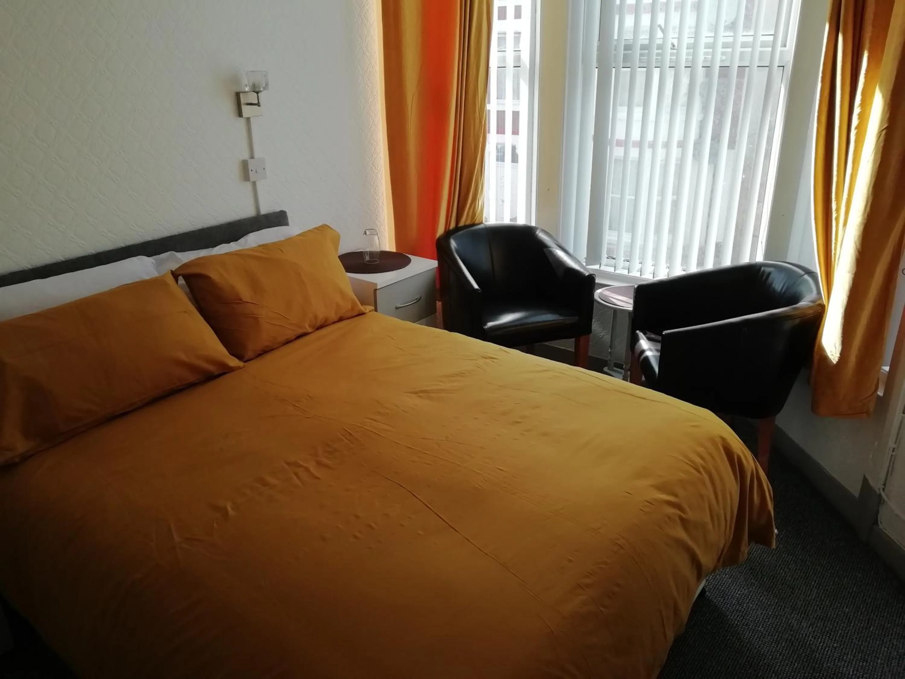 Bedroom, Bed in The Shining Diamond