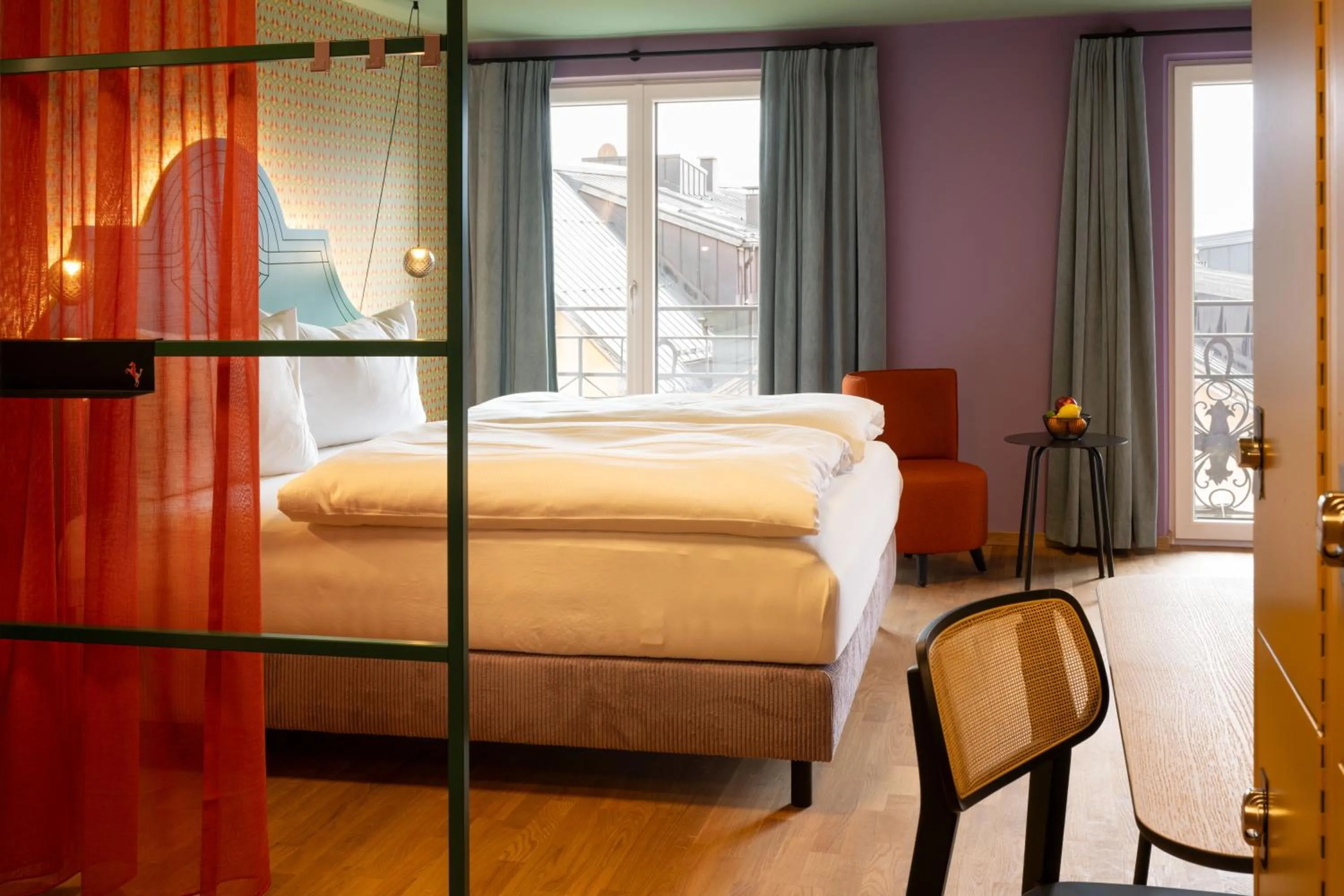 Photo of the whole room, Bed in Schwarzes Rössl